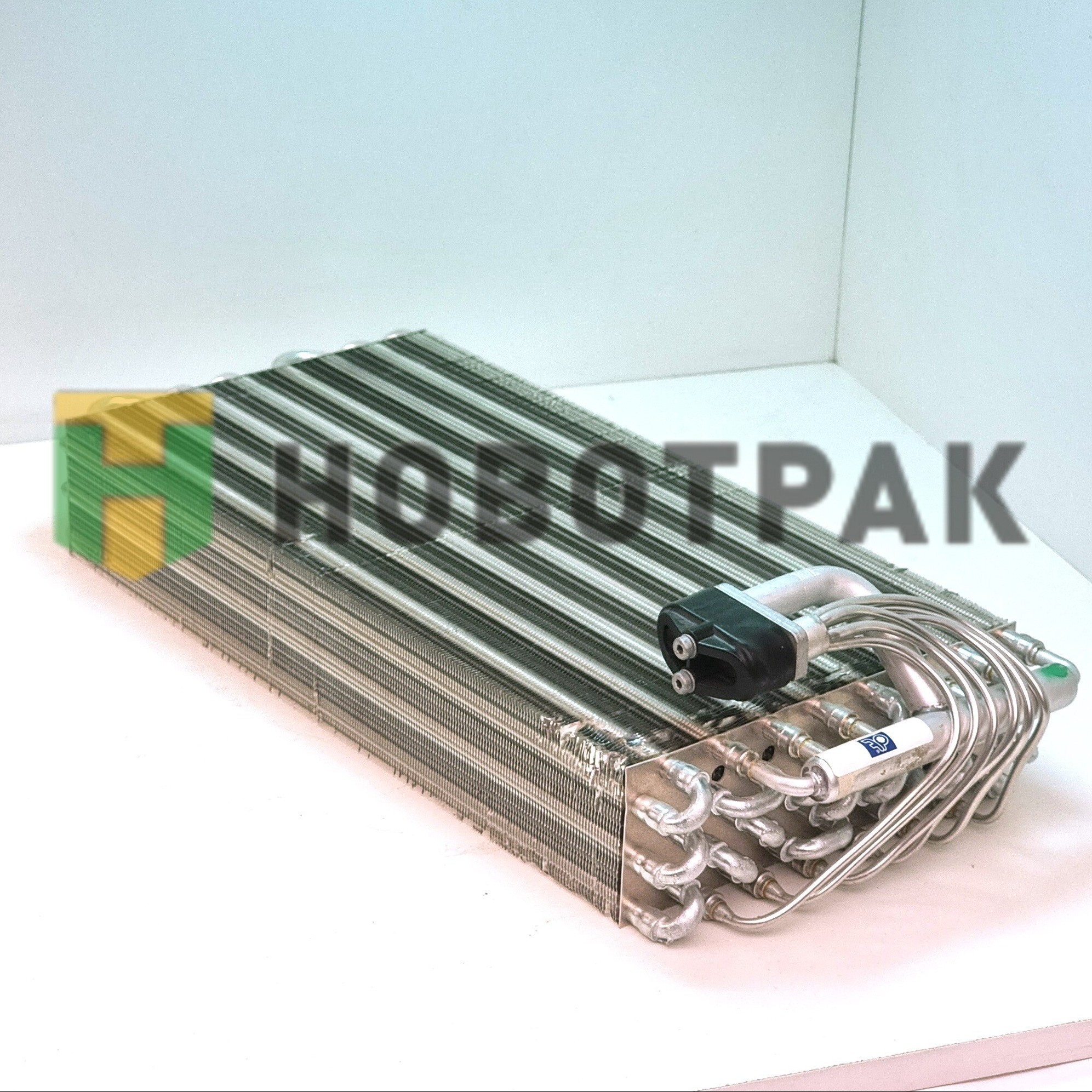 Испаритель кондиционера Aluminium/Aluminium 385x203x67\ MB Actros 96>