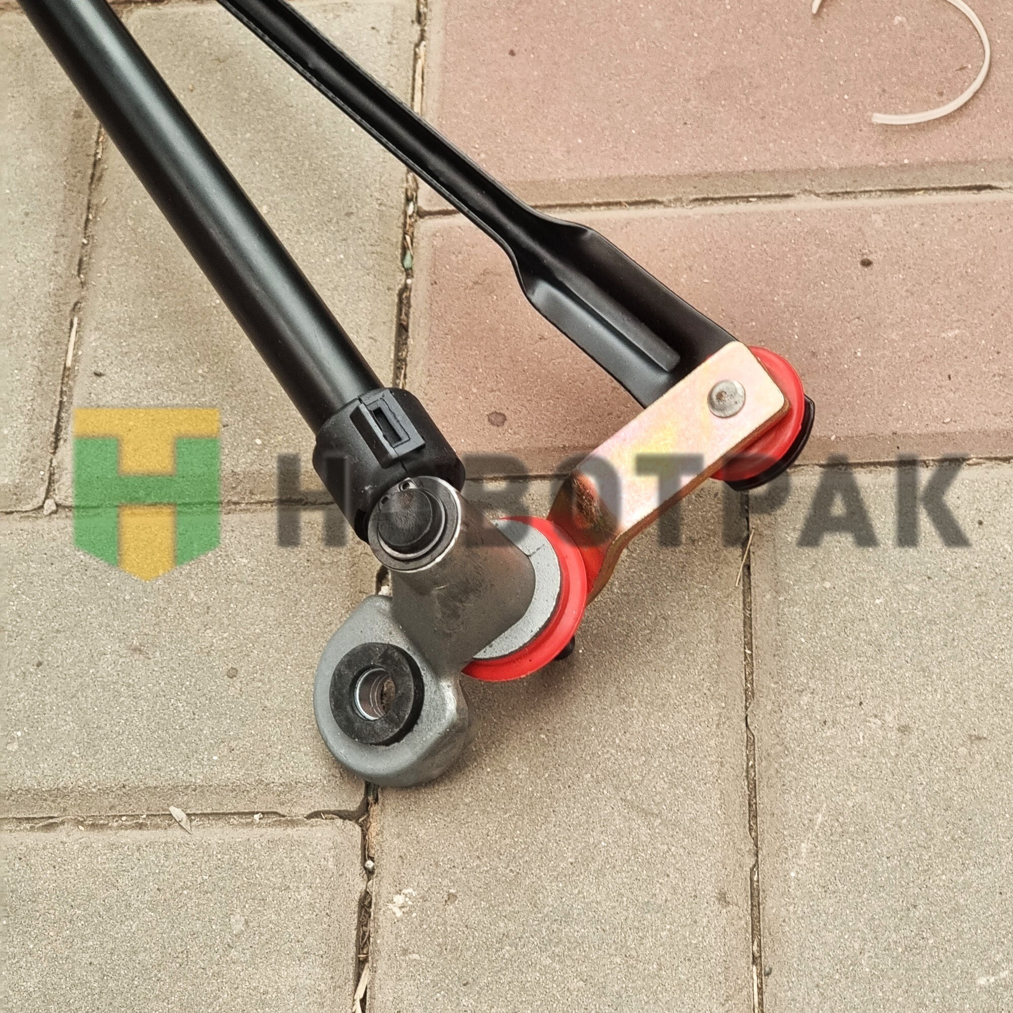 Трапеция стеклоочистителя MAN TGA/TGX 80827