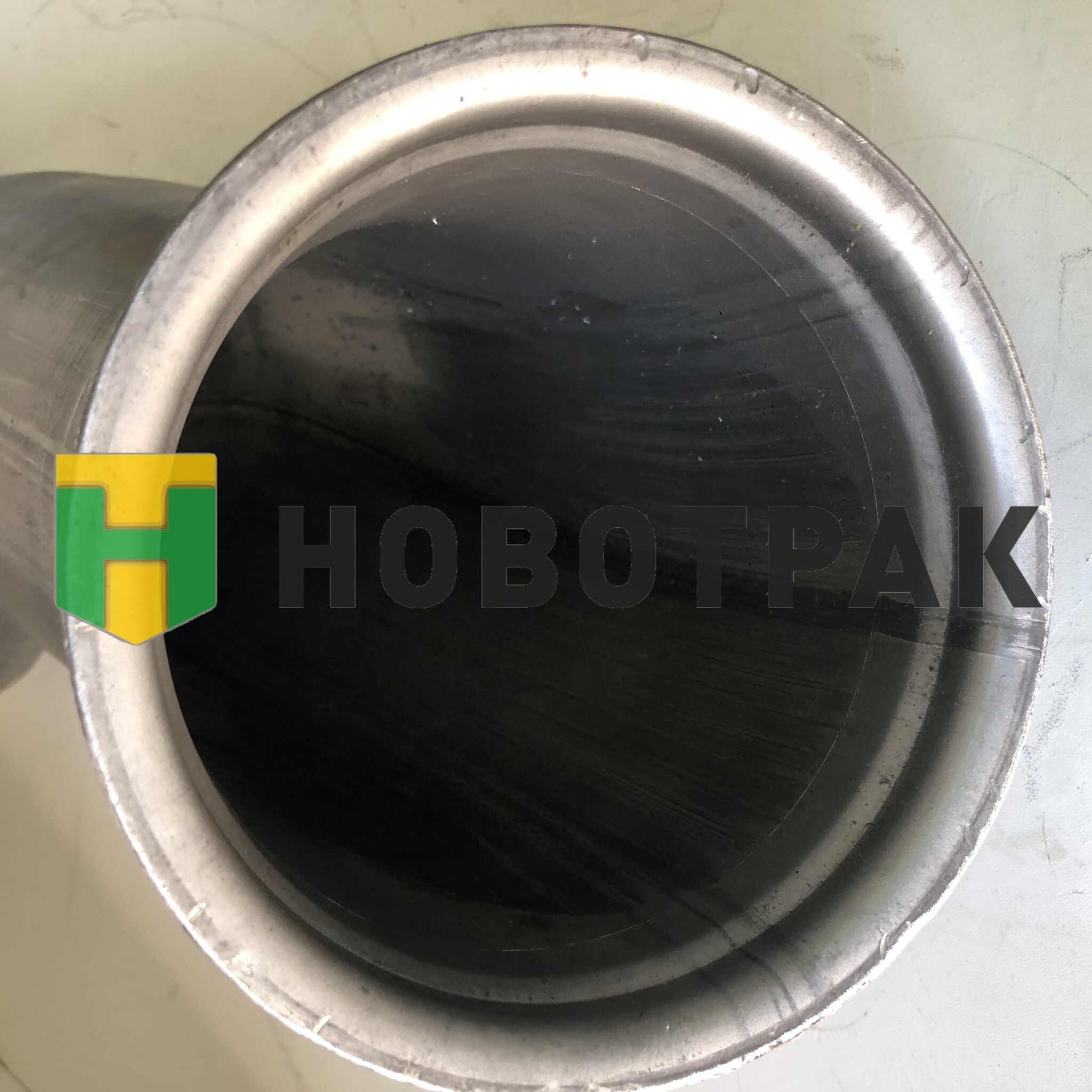 Труба глушителя Volvo FH12 68613