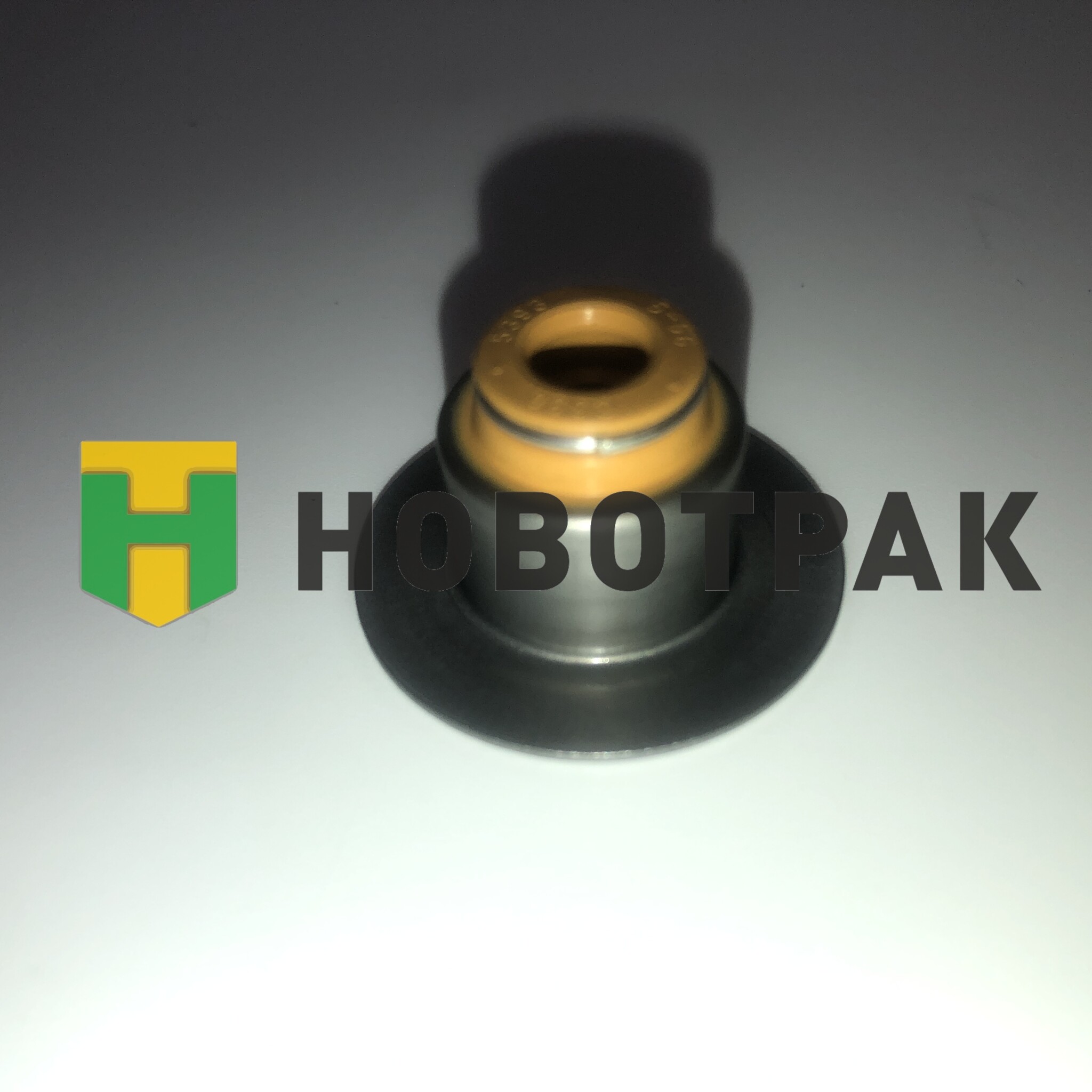 Колпачок маслосъемный B6.7G 5338718