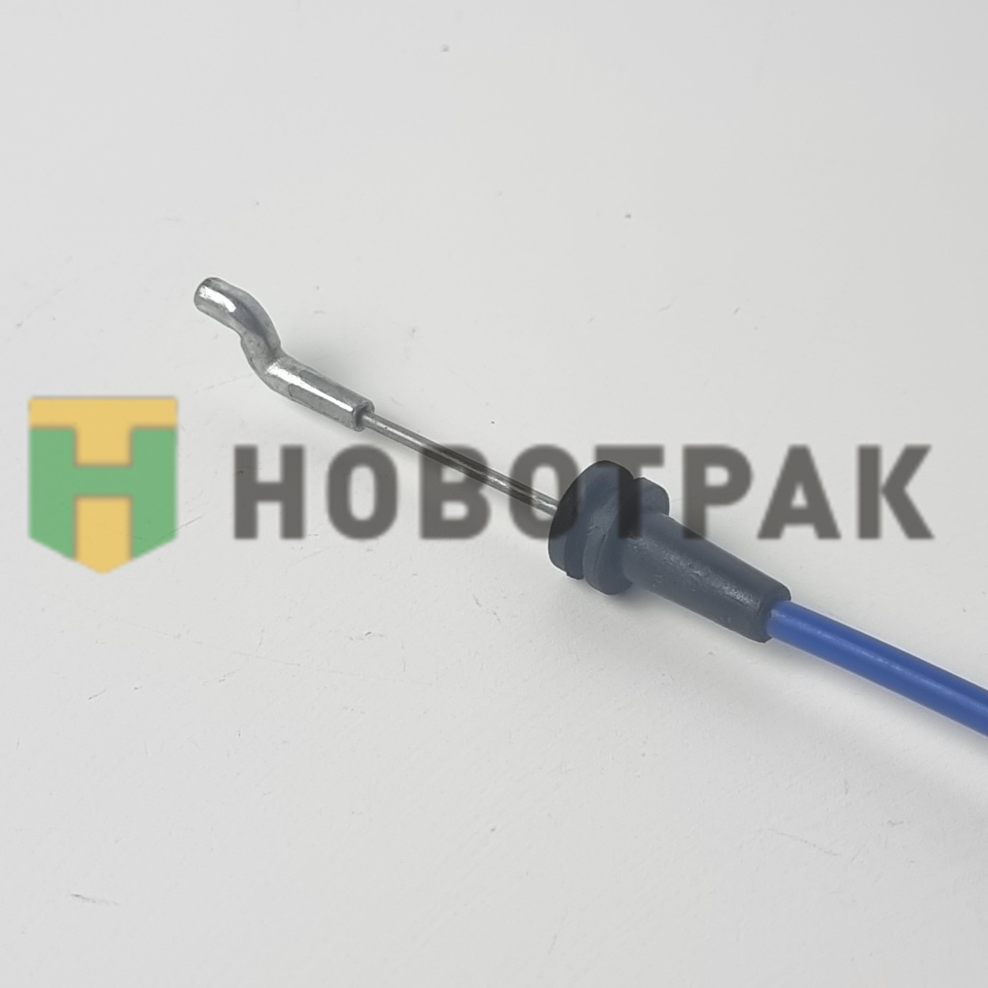 Трос двери правый L-553 MB Actros/Axor 463401