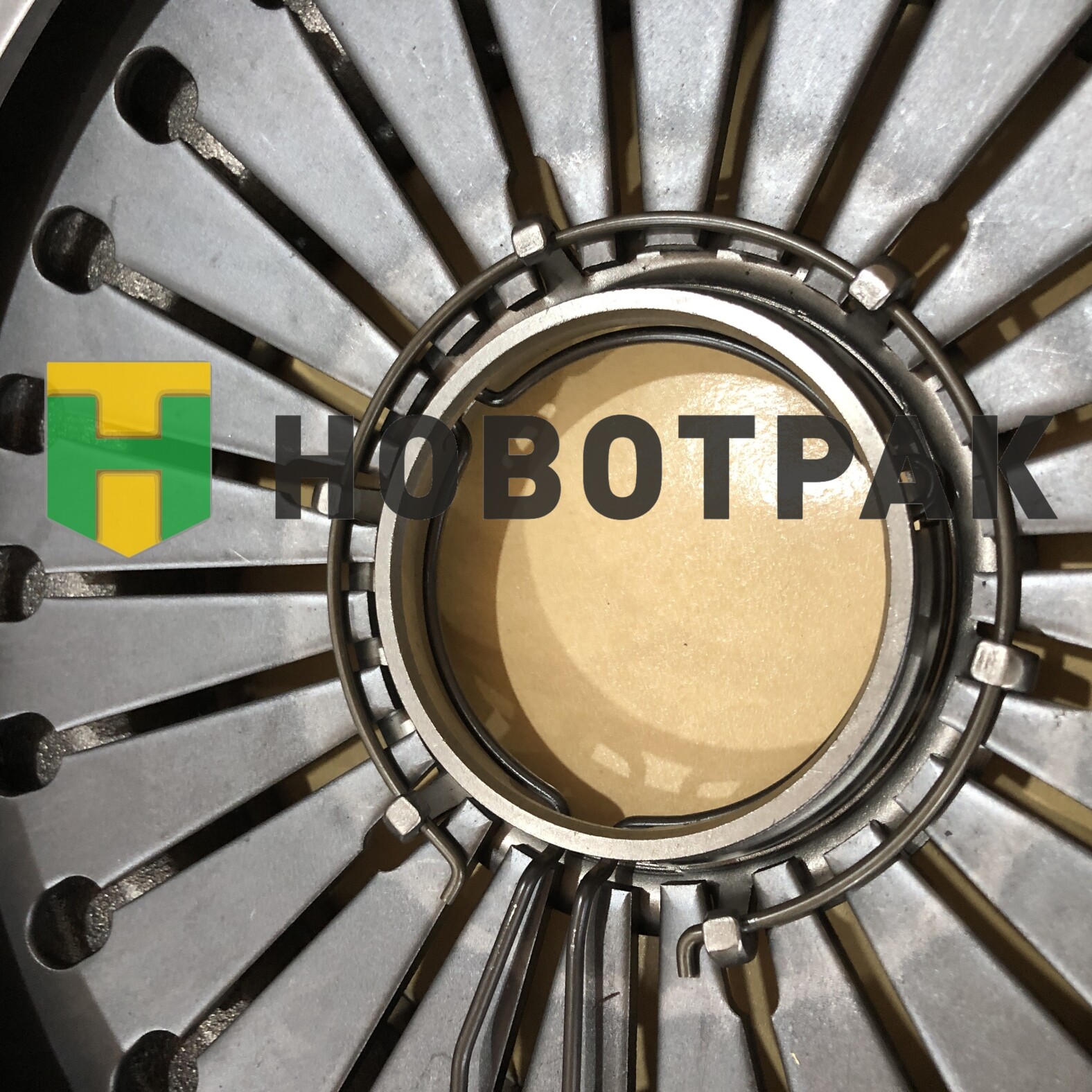 Корзина сцепления Shacman Х3000 WP12 3482083032/SZ916000702