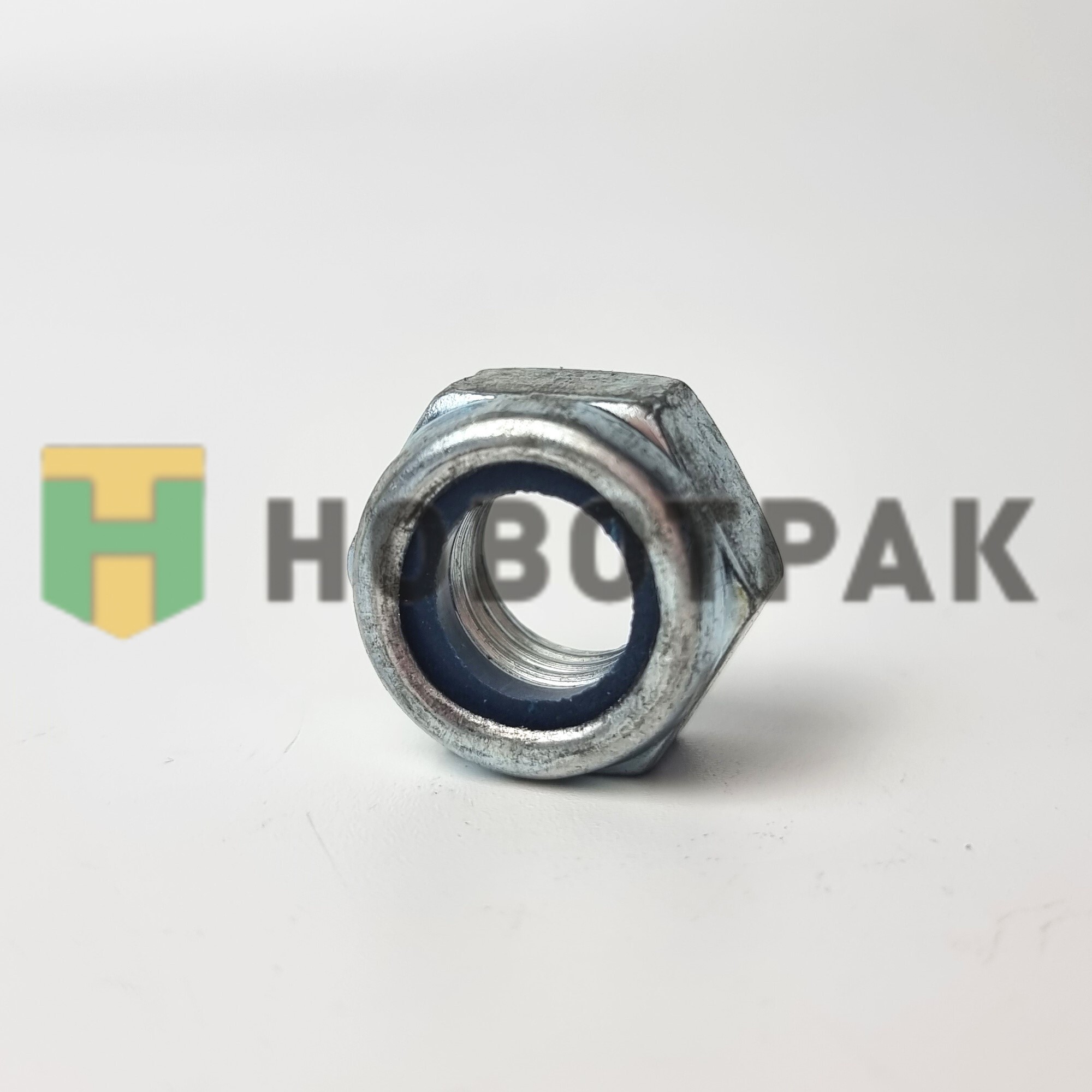 Гайка самоконтрящаяся М14 036814