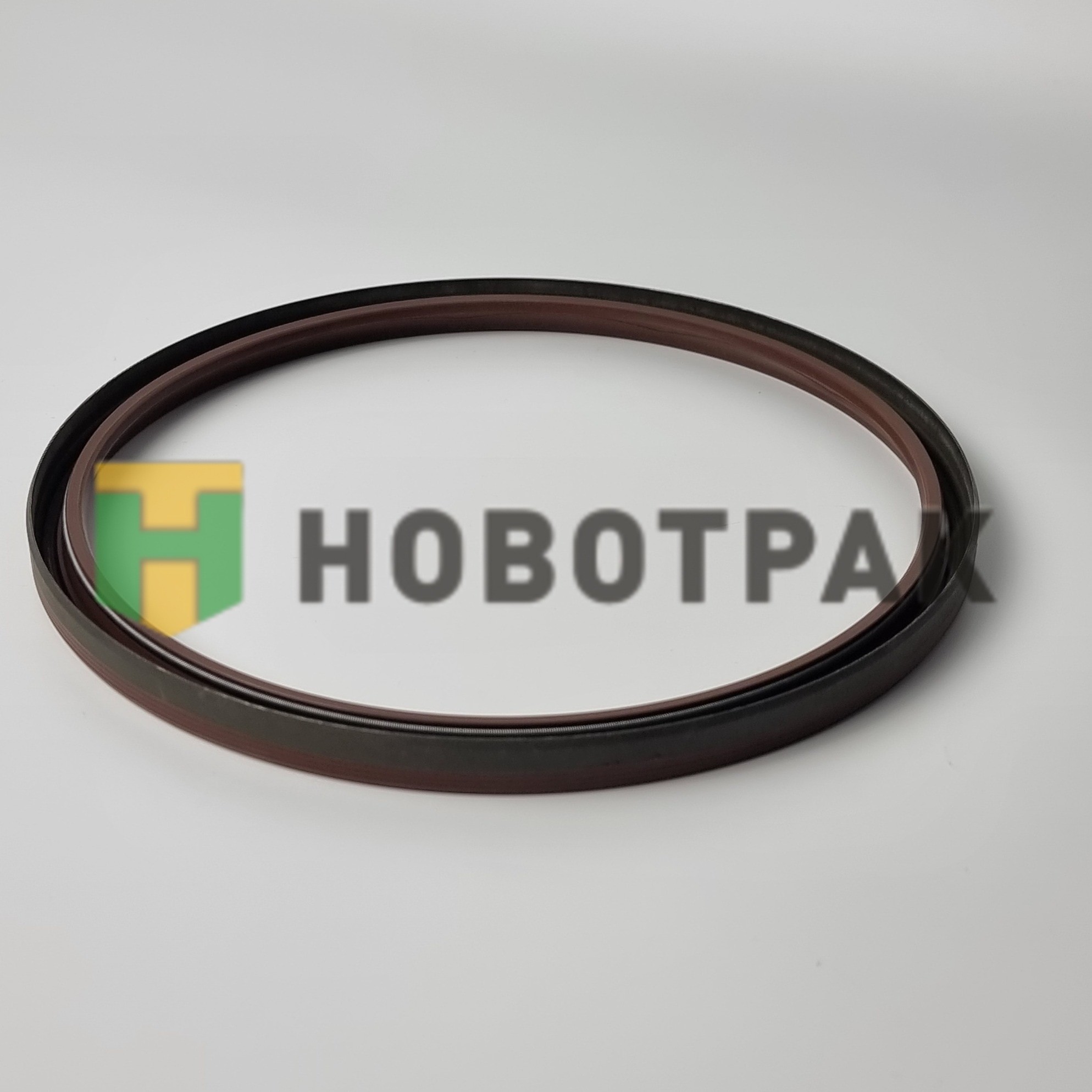 Сальник ступицы задней