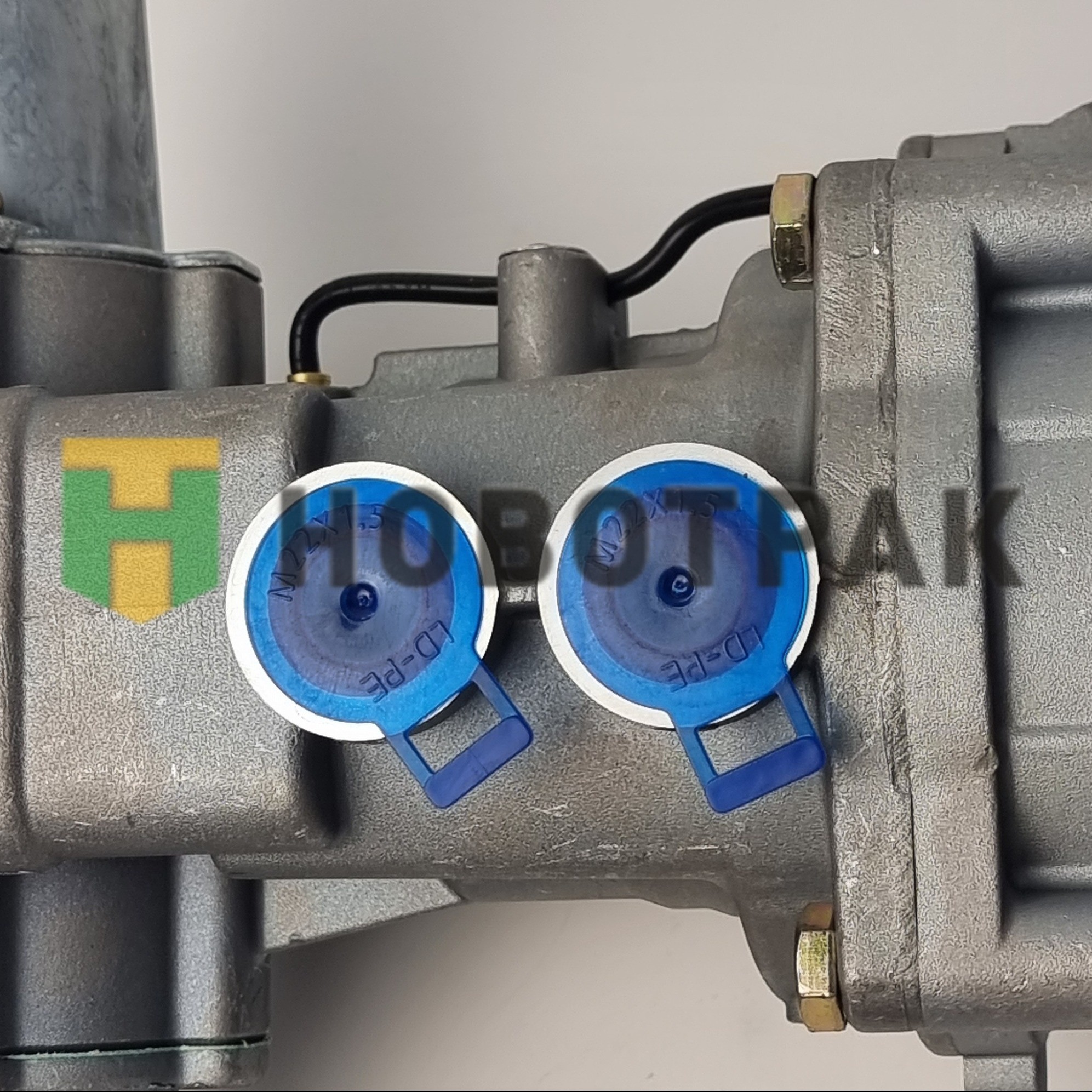 Регулятор тормозных сил 10BAR 15018500