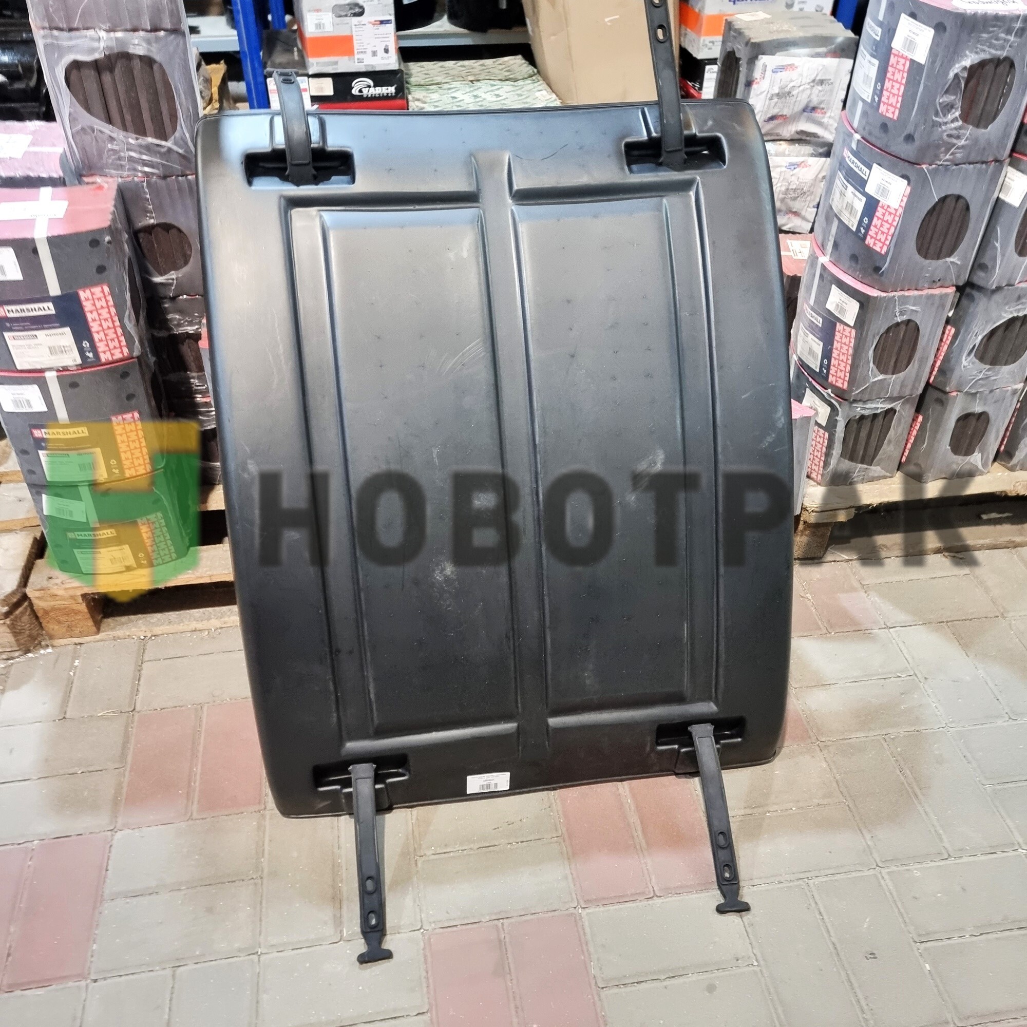 Крыло заднее верхнее с зажимами КАМАЗ-5490 KM70001