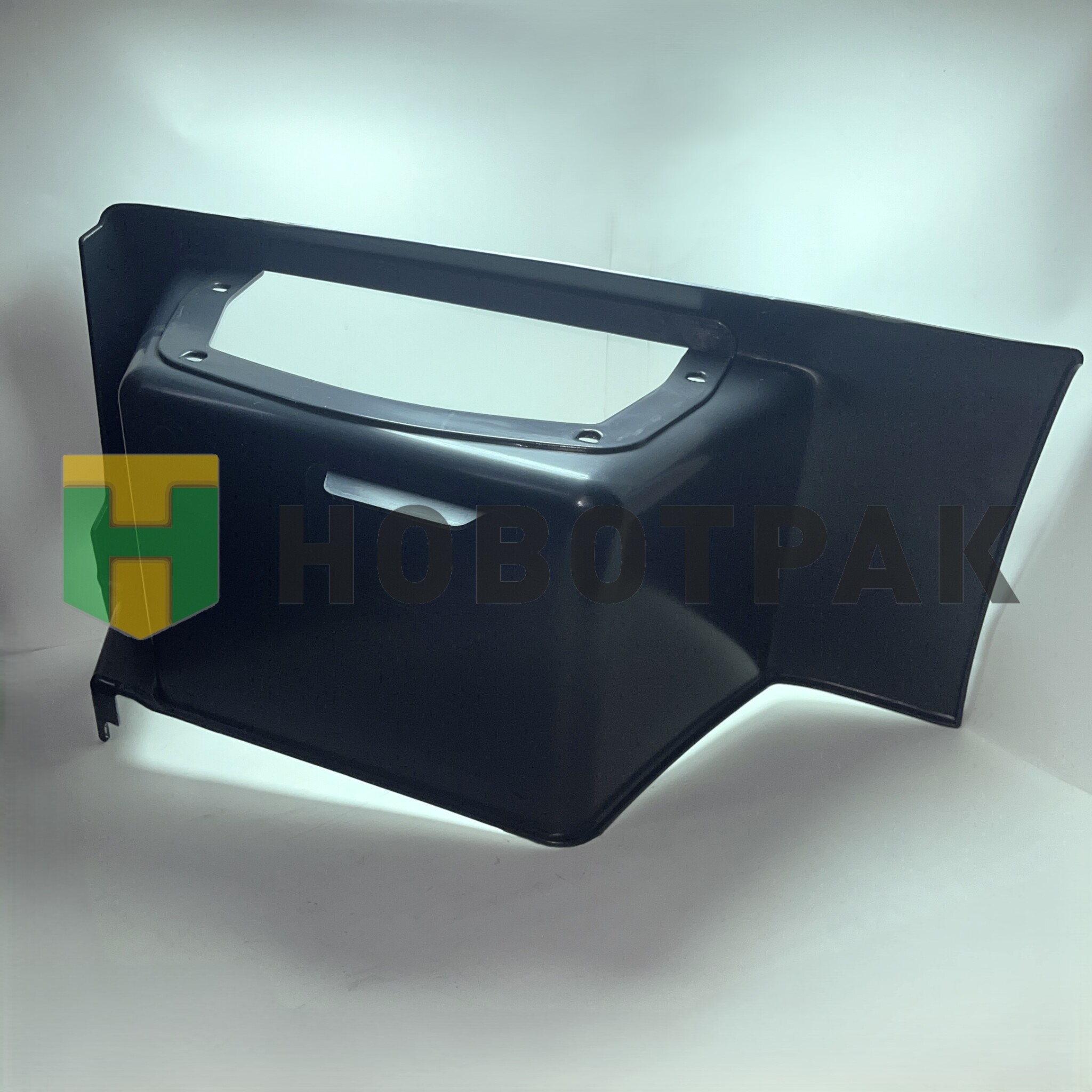 Подножка нижняя левая MAN TGA XXL TD0757016BG