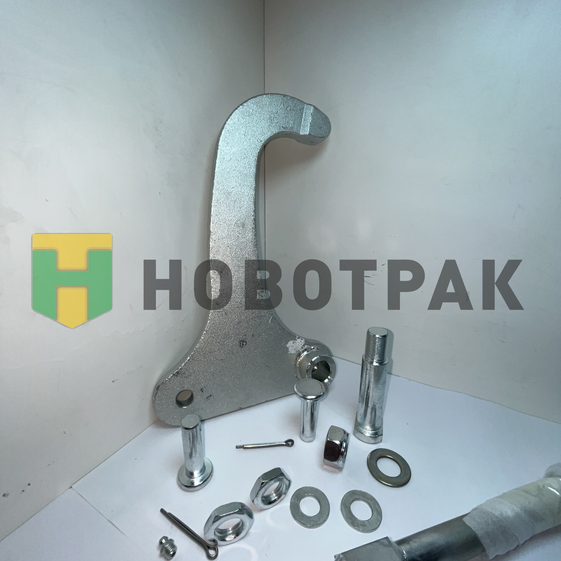 Фиксатор в сборе (крюк Тонар) 95236308150