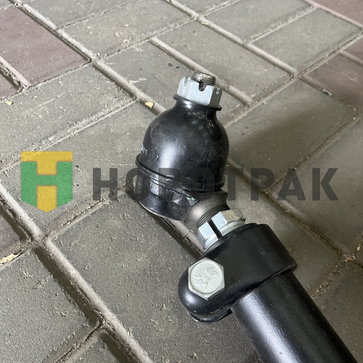 Тяга рулевая поперечная L=1634 Volvo FM9/12/FH12 180341405245