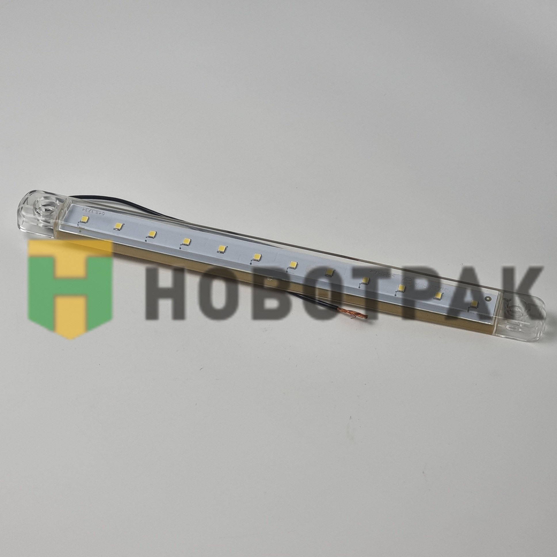 Фонарь габаритный LED белый "линейка"