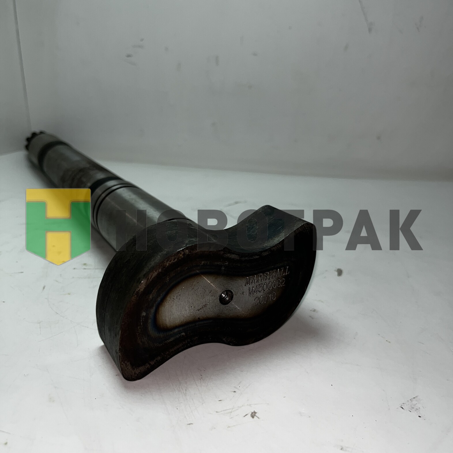 Вал тормозной правый BPW (0509705121) M4500082