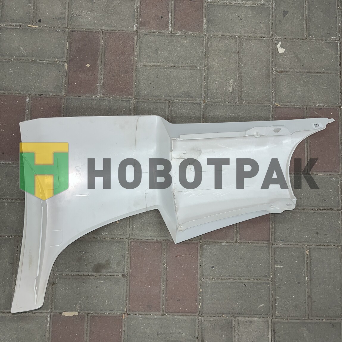 Дефлектор внешний левый 0303400511