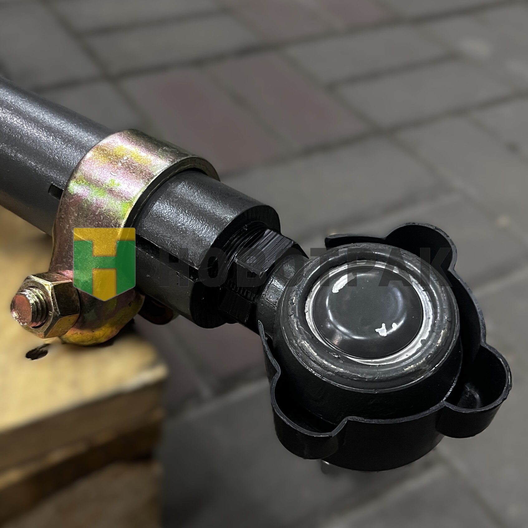 Тяга рулевая продольная SITRAK C7H MAX 70100356