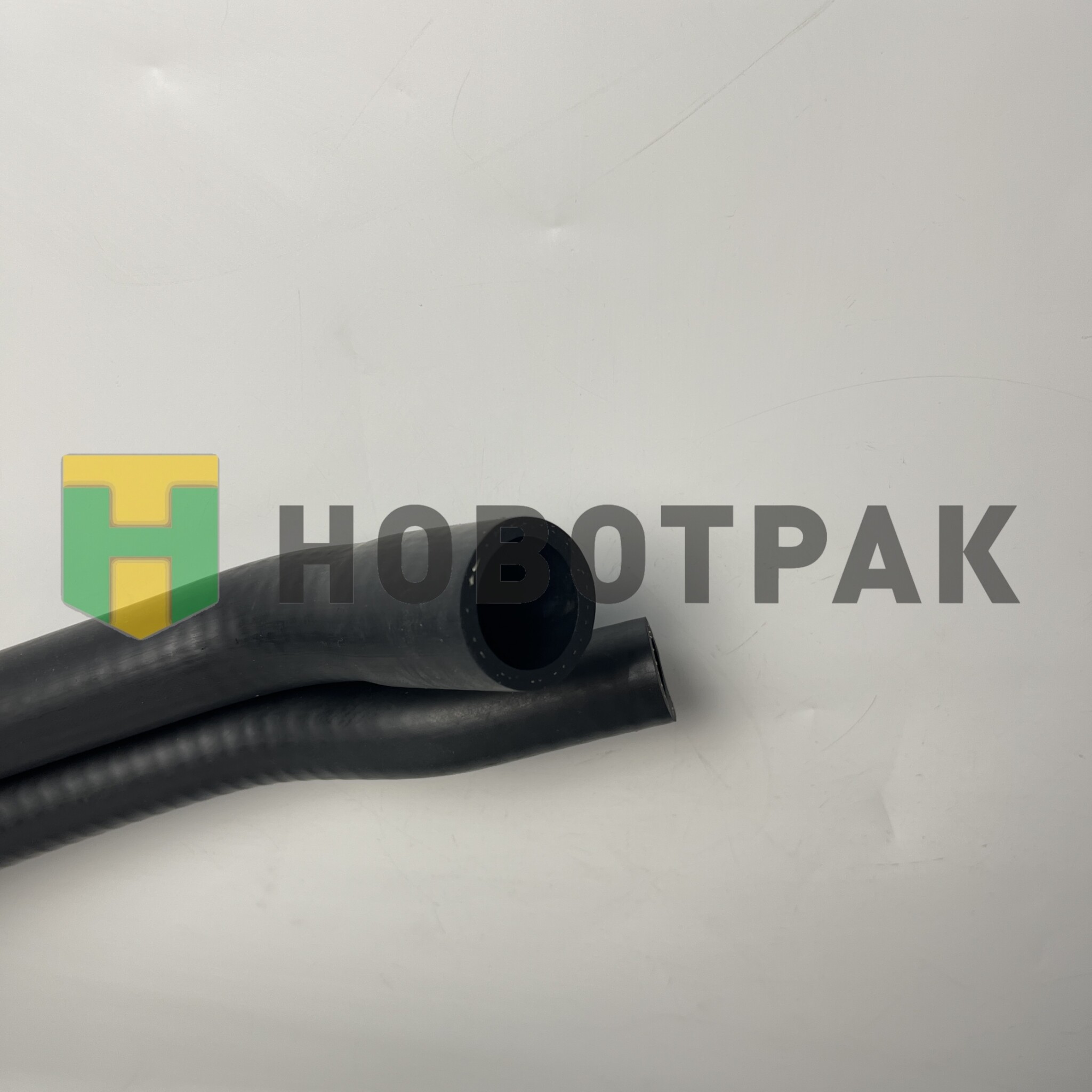 Патрубок системы охлаждения RVI Premium 078390