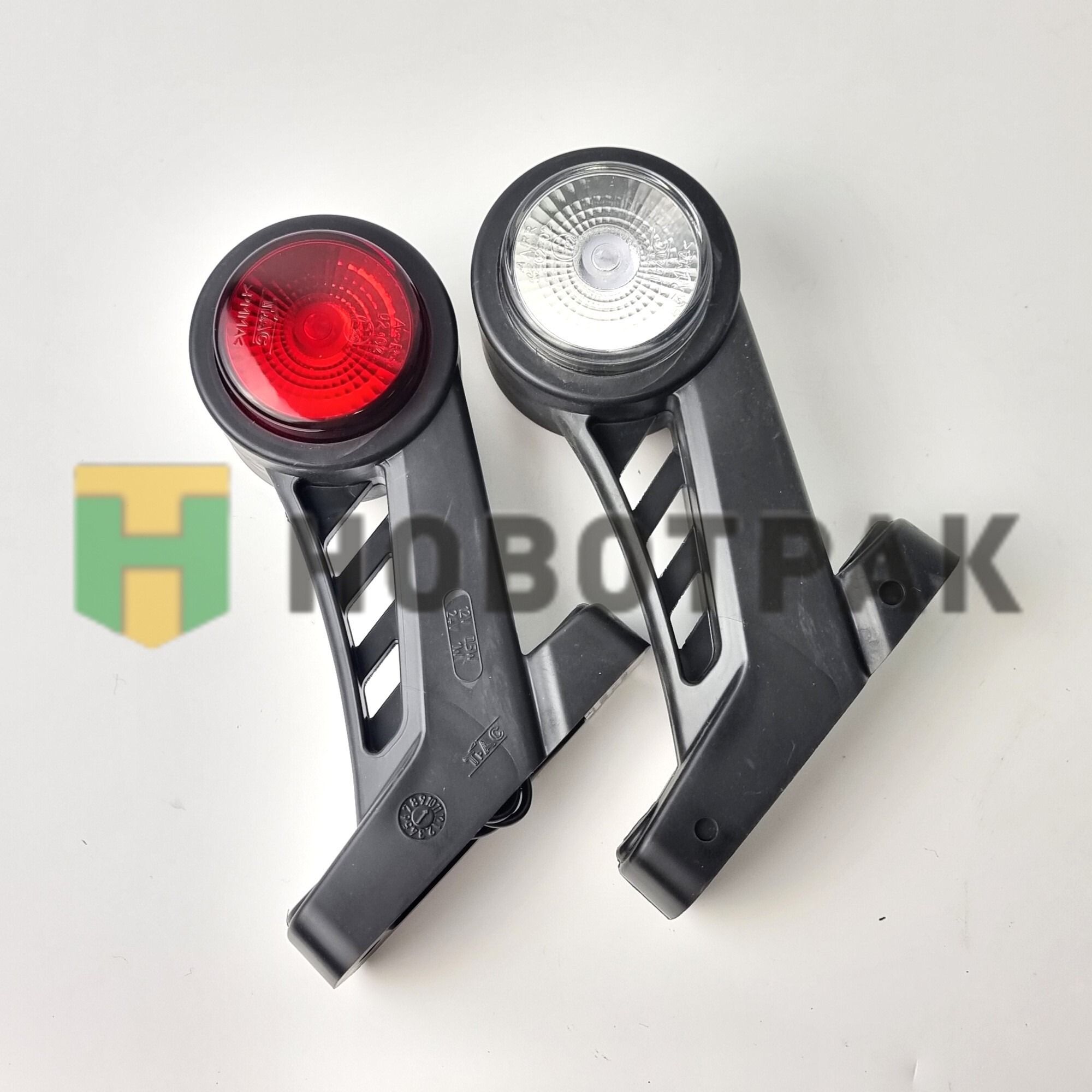 Фонарь габаритный LED "рог" (к-т 2шт) короткий 0030031373113