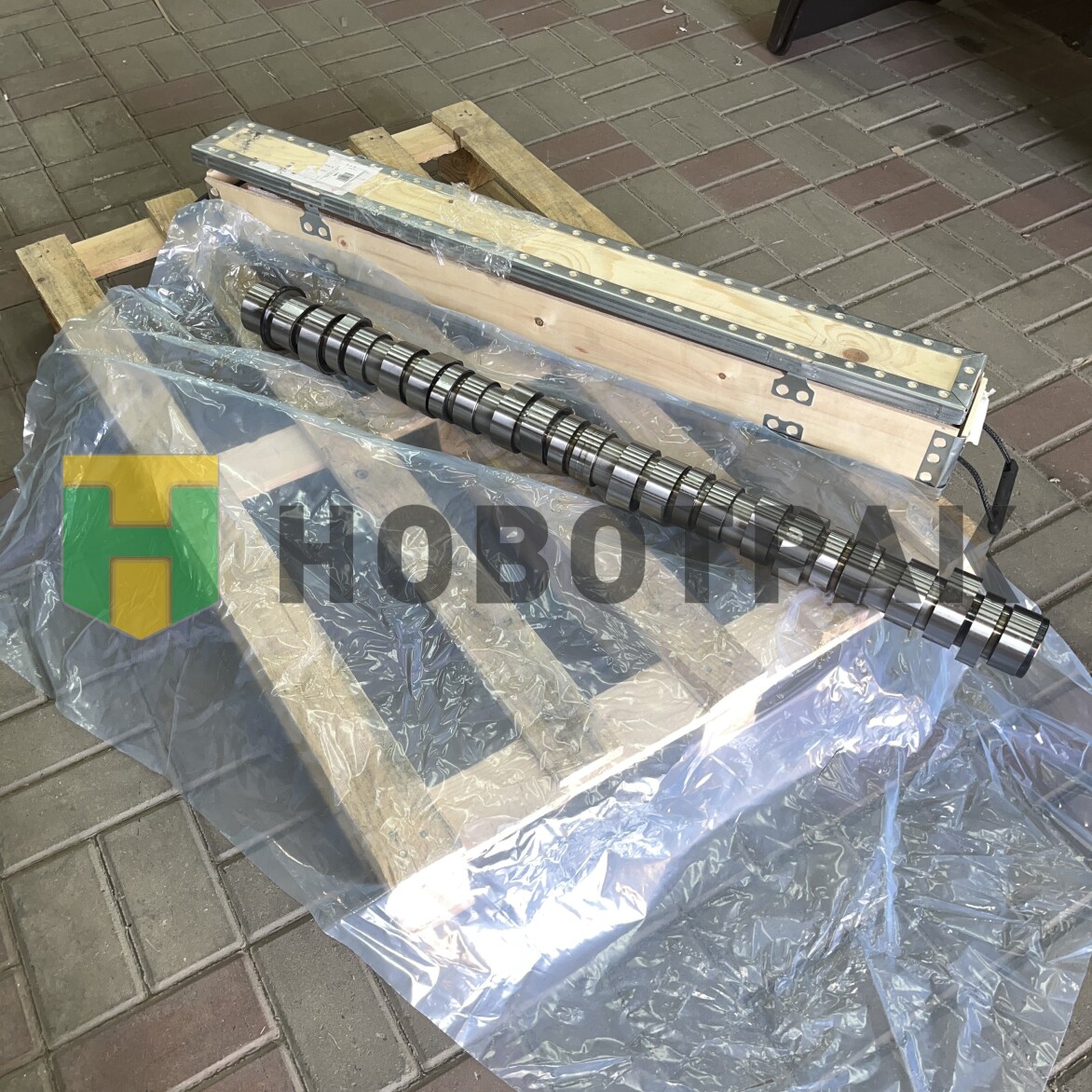 Распредвал RENAULT RVI MAGNUM, KERAX DXI13 21110845