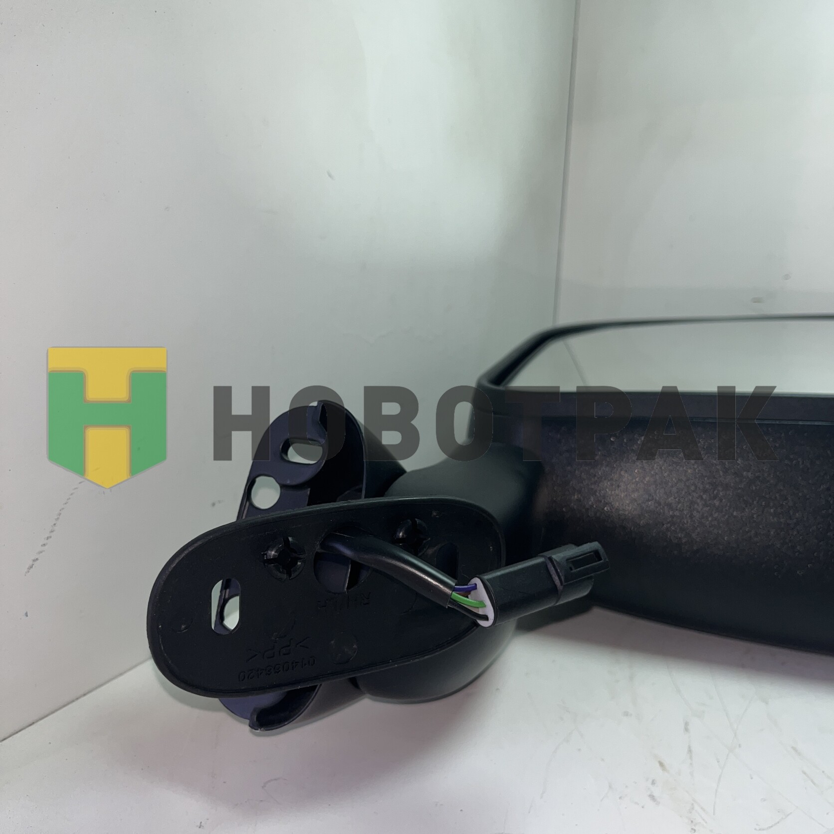 Зеркало заднего вида в сборе с подогревом Scania левое (OEM № 1723518)