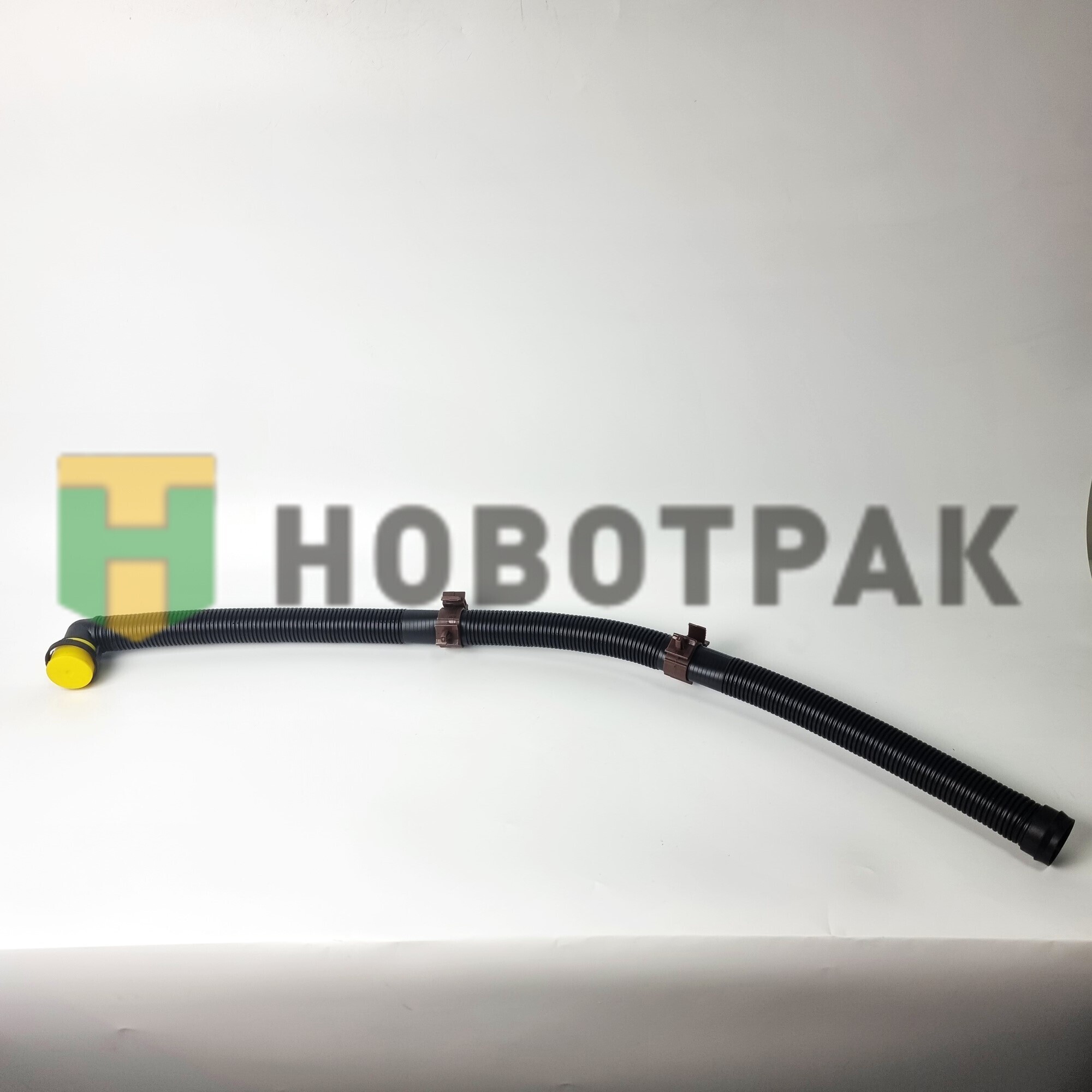 Шланг компрессора впускной MB Axor 0101057