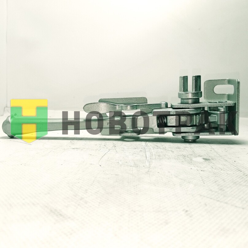 Натяжитель тента левый под шлиц 2480061