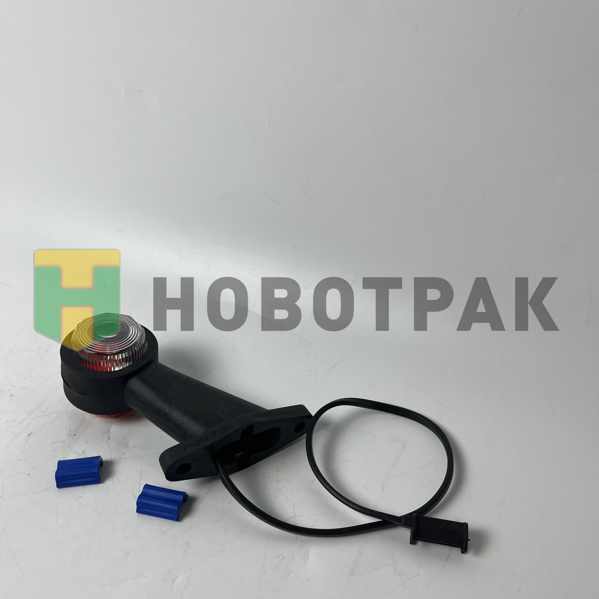Фонарь габаритный c патроном под лампочку (R5W) FT033CZPQS075