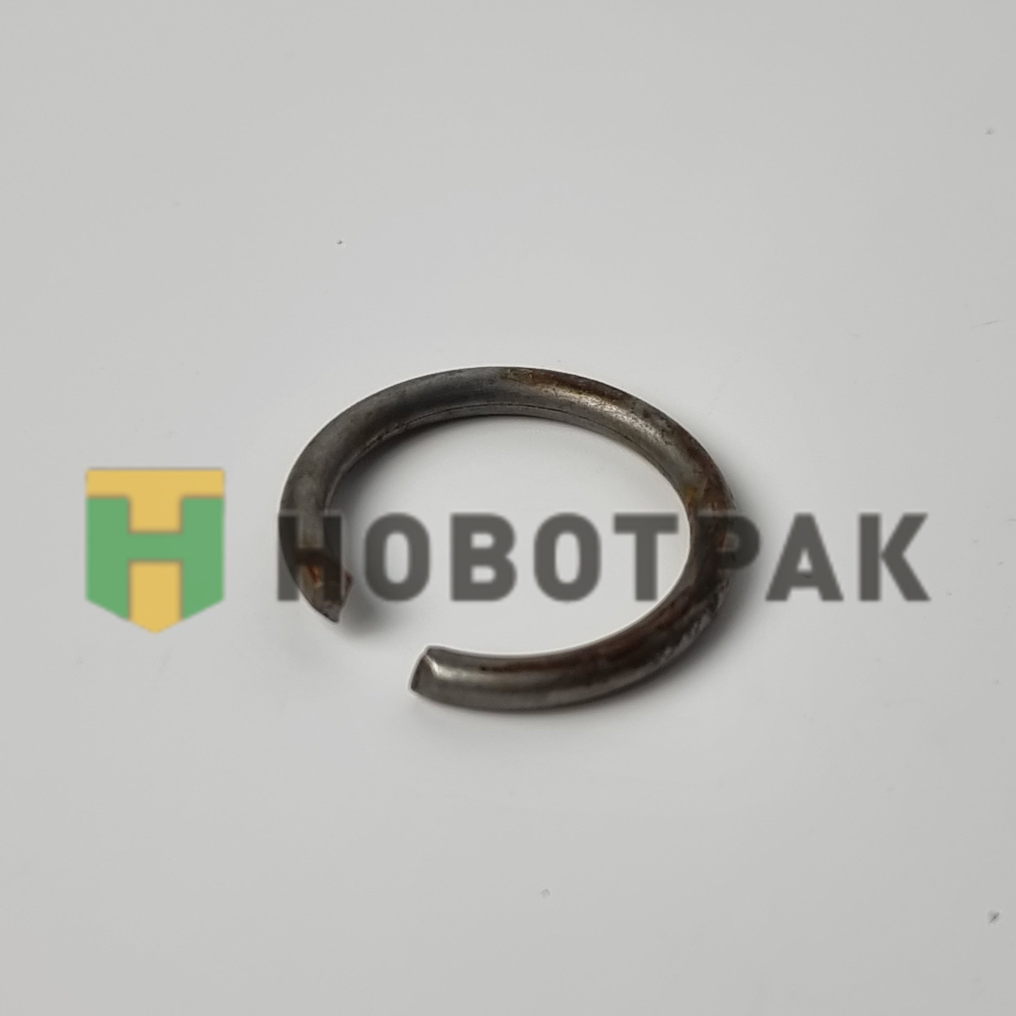 Пружинное кольцо