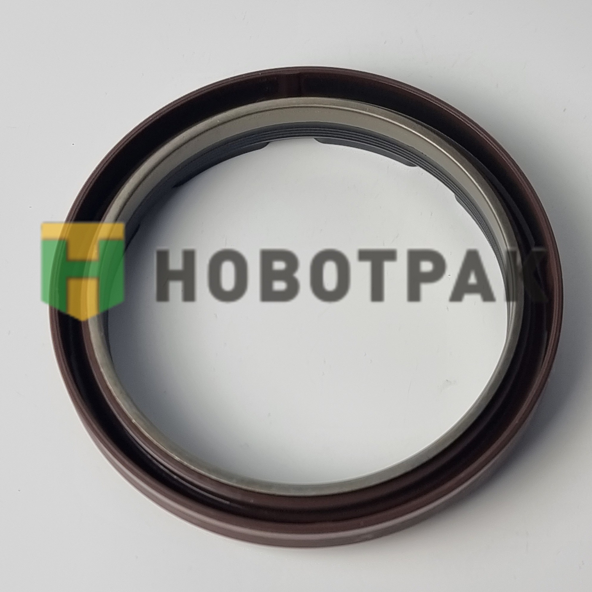 Сальник хвостовика редуктора
