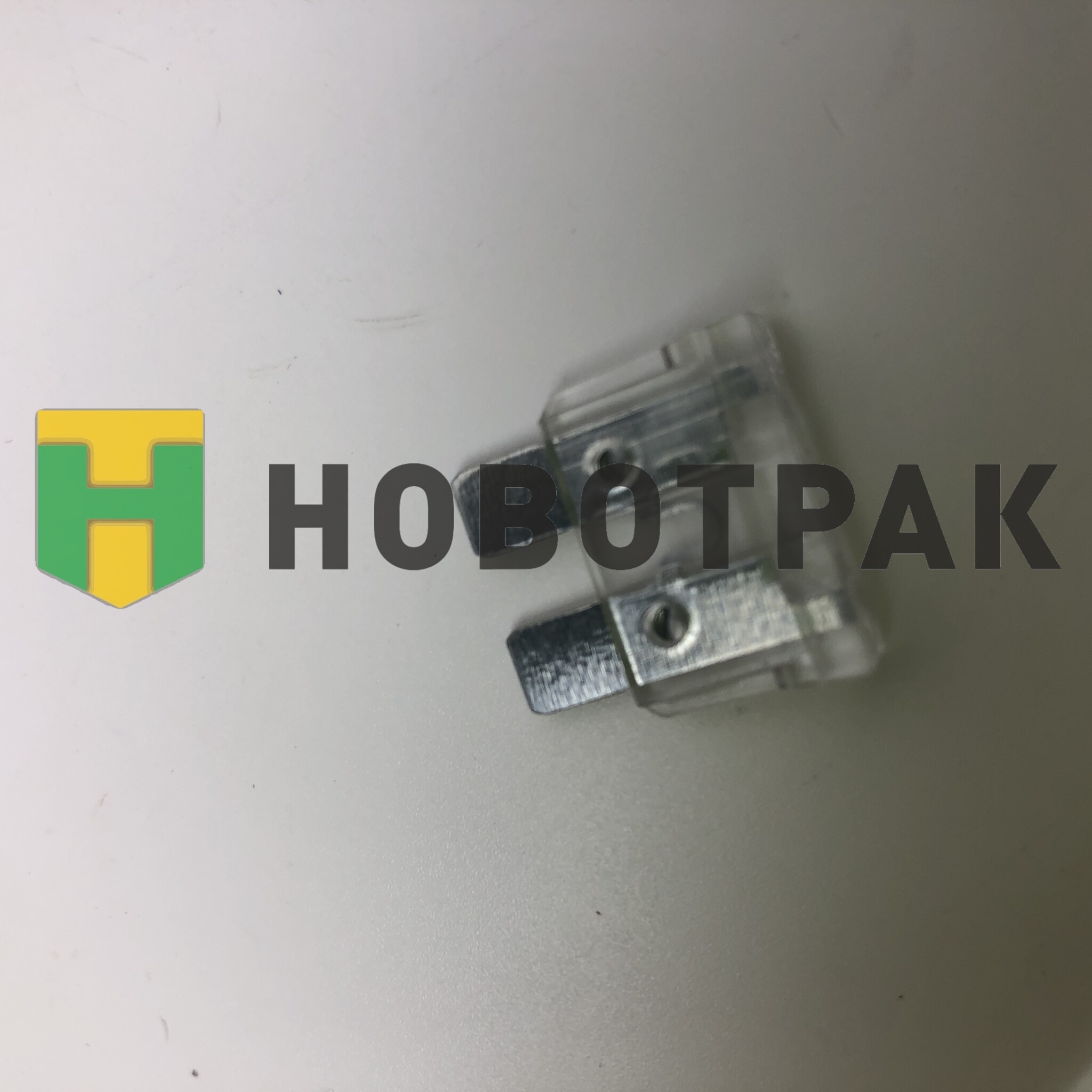 Предохранитель 25A 1904529908