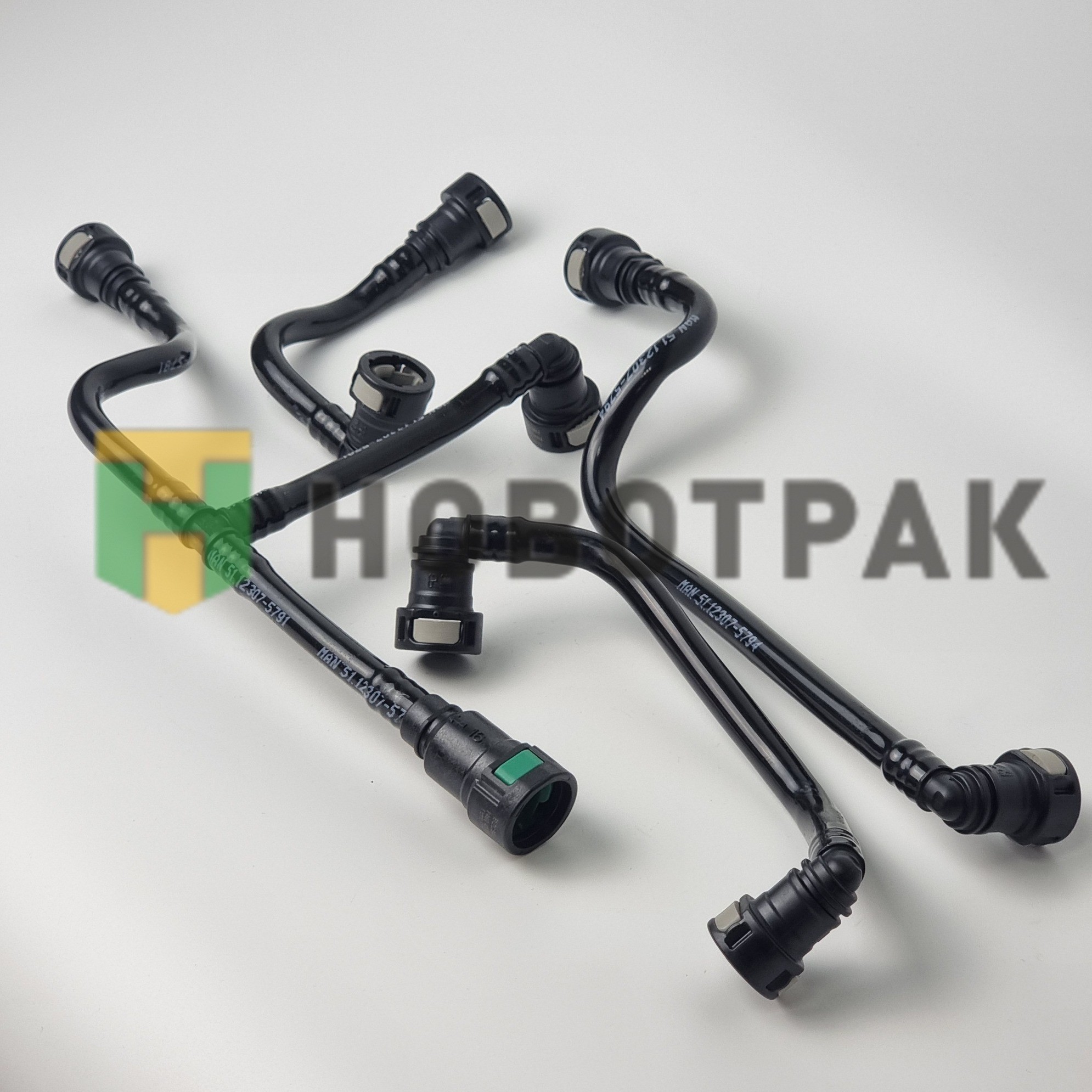 Топливопровод от насос к корпусу топливного фильтр D2066