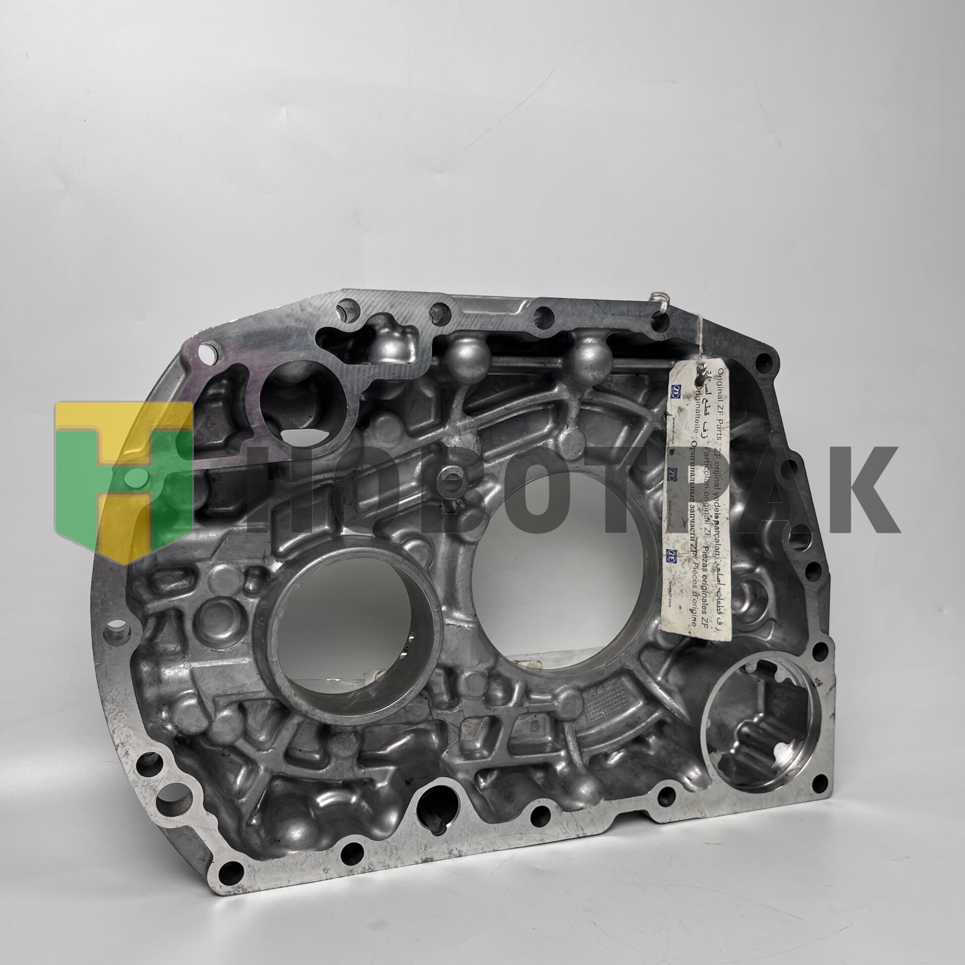 Крышка КПП 6S150C/8S109/9S109/16S109 1304301413