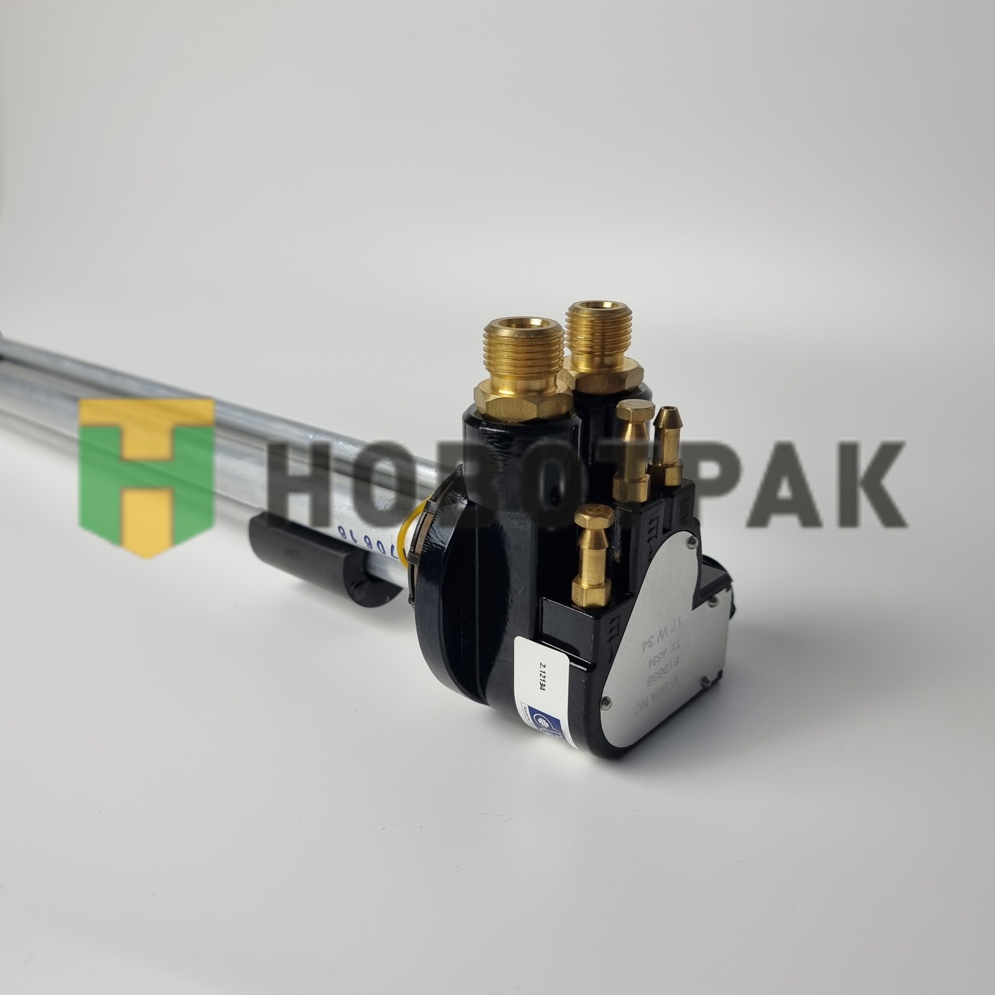 Датчик уровня топлива в бак