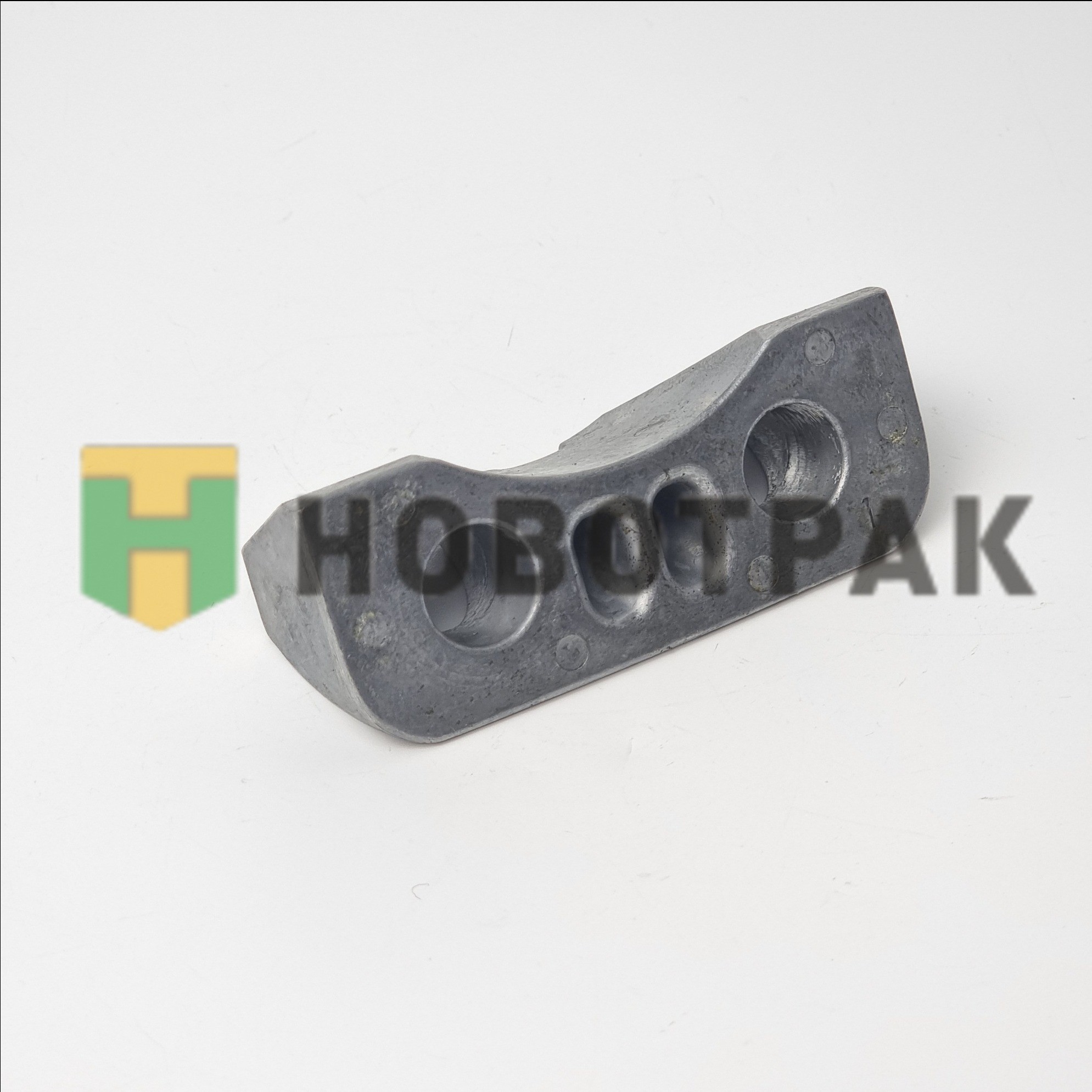 Клин кронштейна брызговика FH12 035027