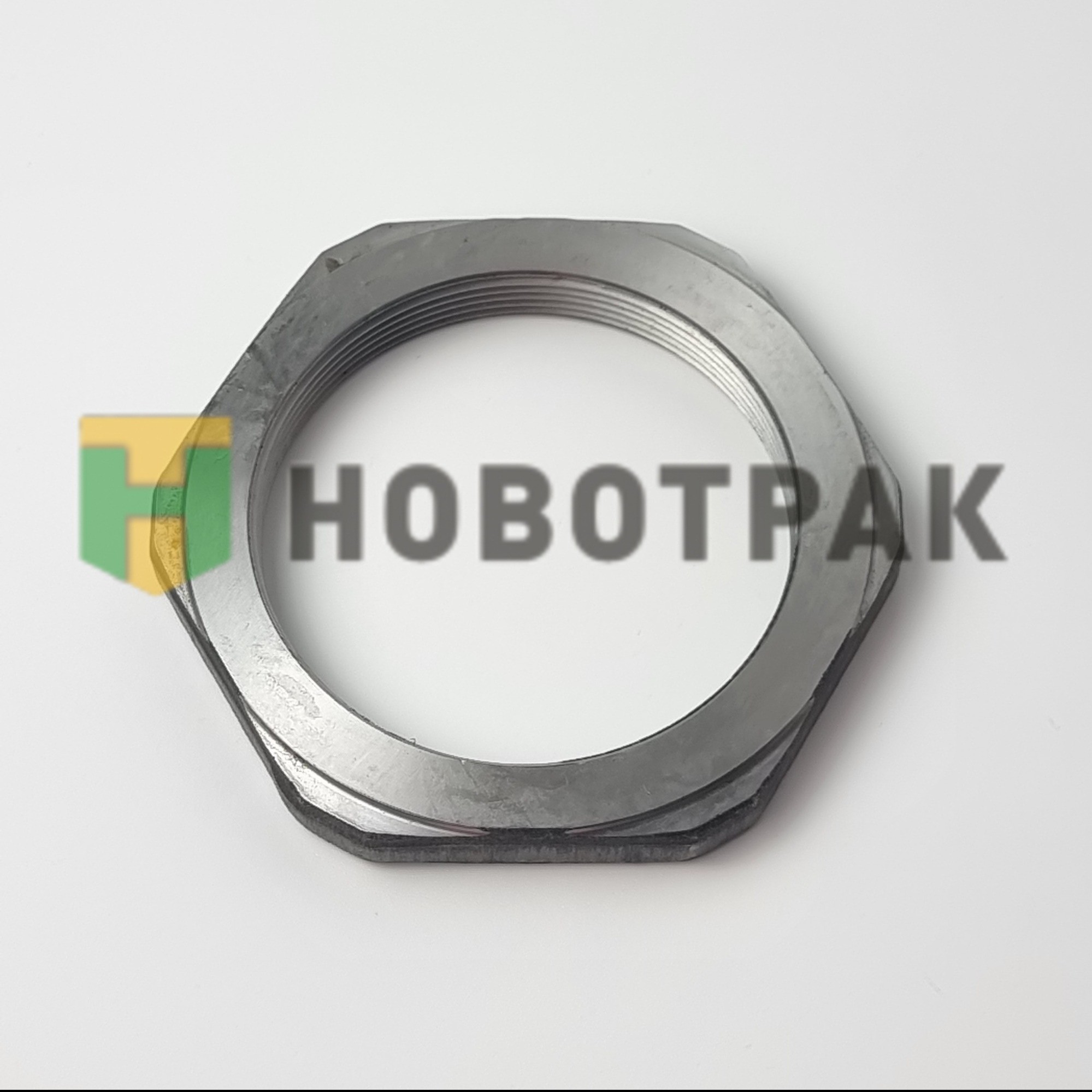 Гайка ступицы Volvo 030244
