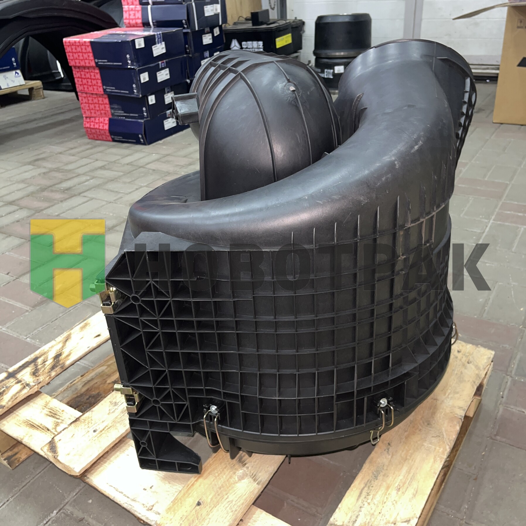 Корпус воздушного фильтра MB Actros 76129