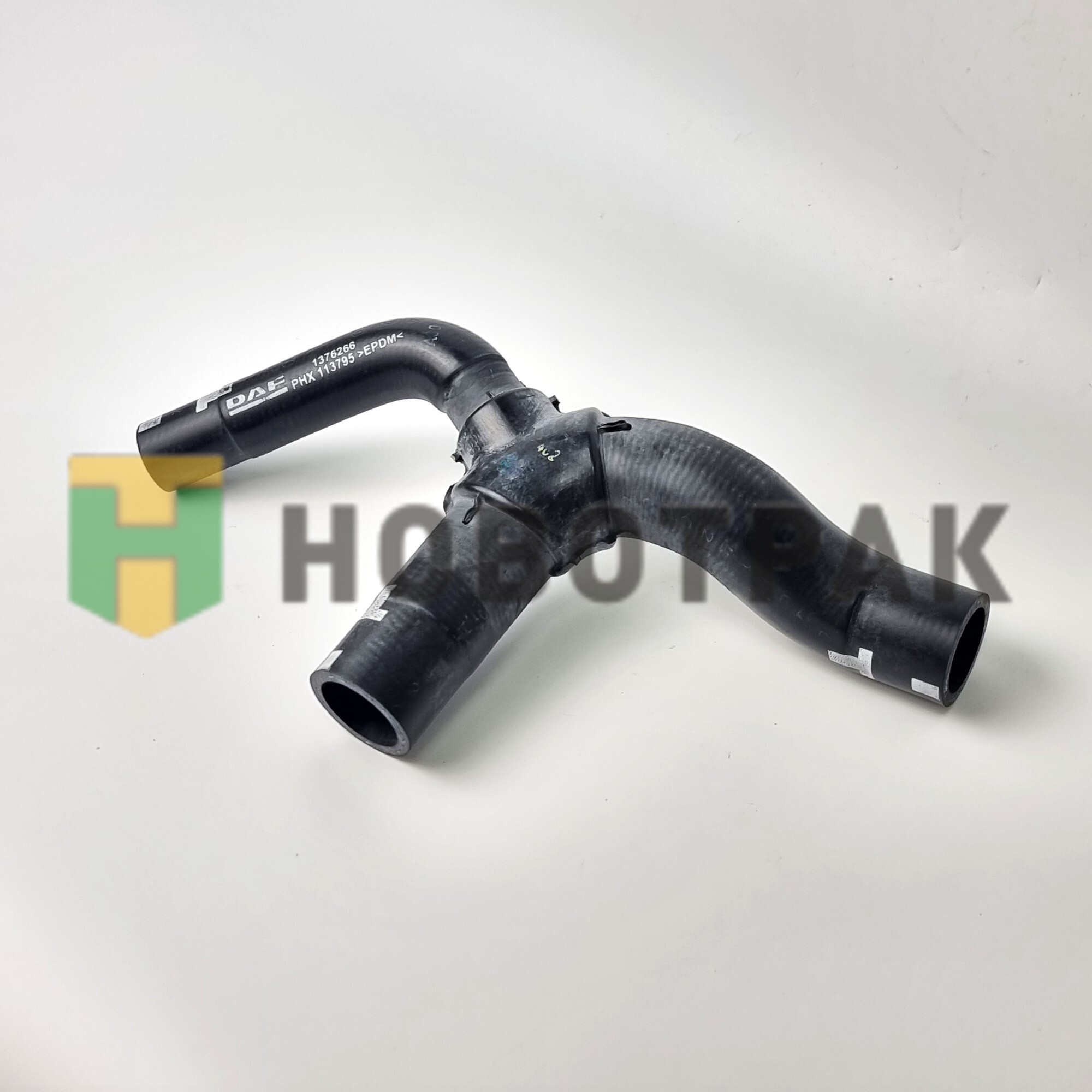 Шланг охлаждающей жидкости 1376266