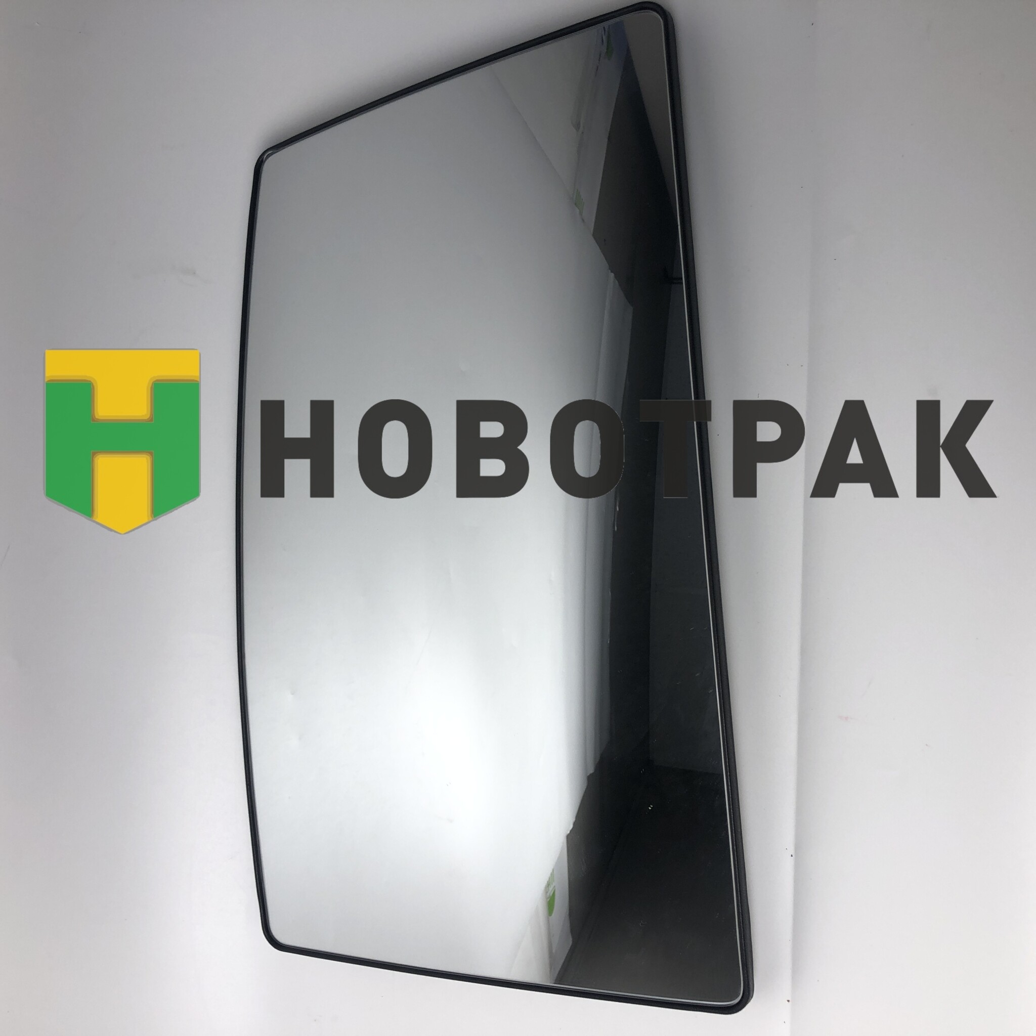Зеркало заднего вида SITRAK C7H левое большое 70203400