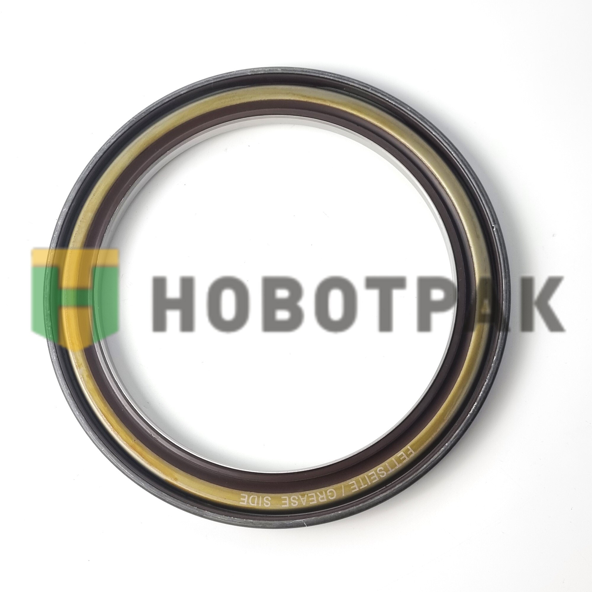 Сальник ступицы задней 132-172-12 MAN 19036785B
