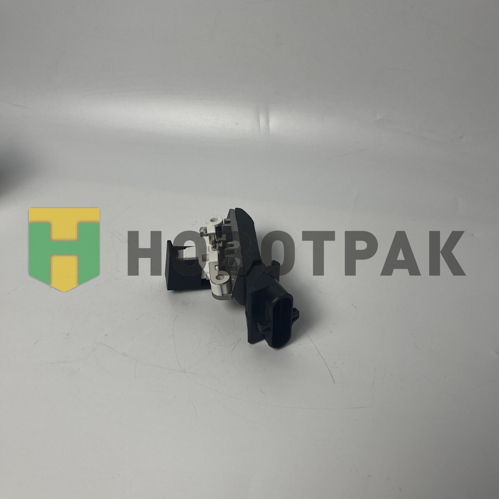 Реле регулятор генератора TGA 334033