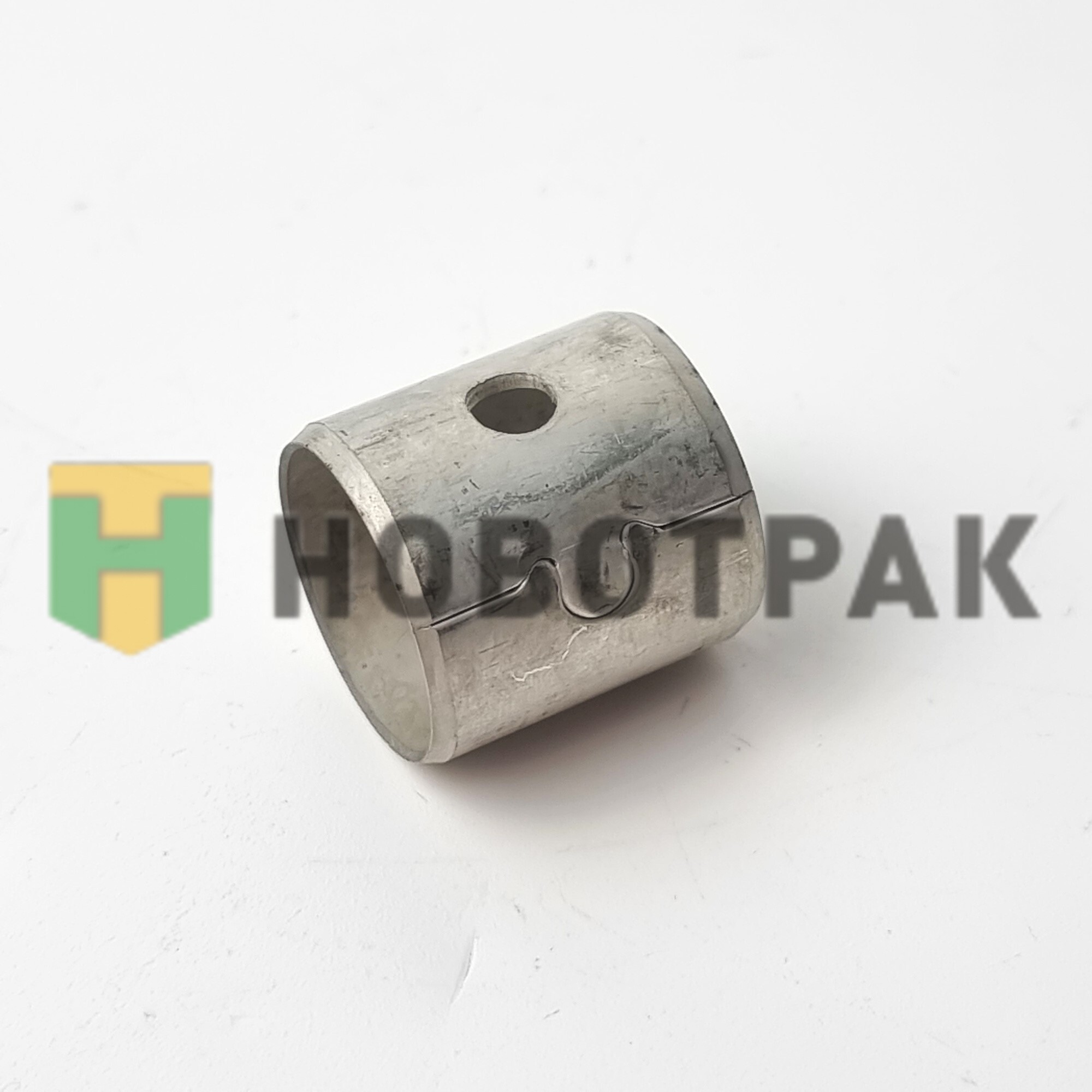 Втулка рокера 001KS18152300