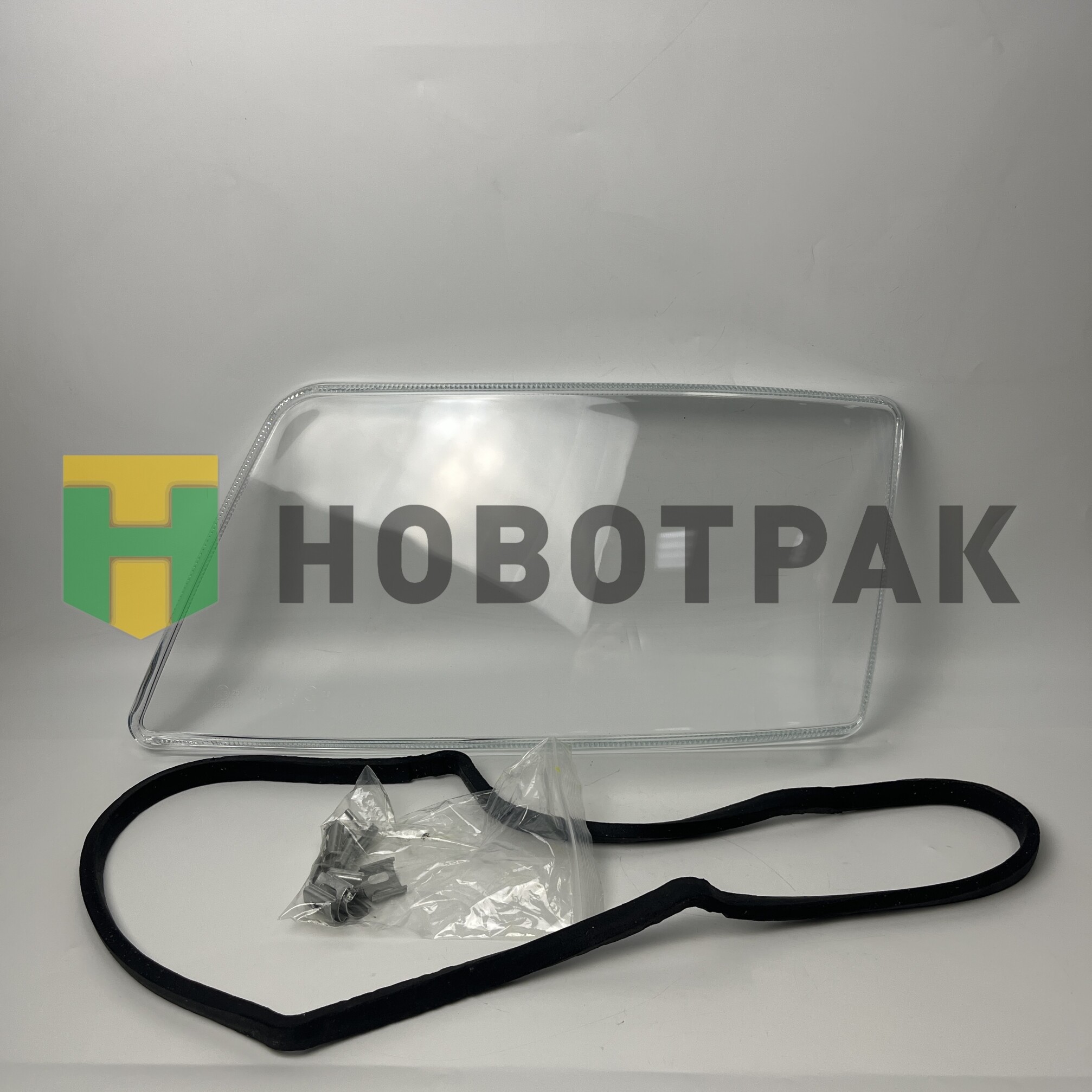 Рассеиватель фары левый TGX/TGS T10923003