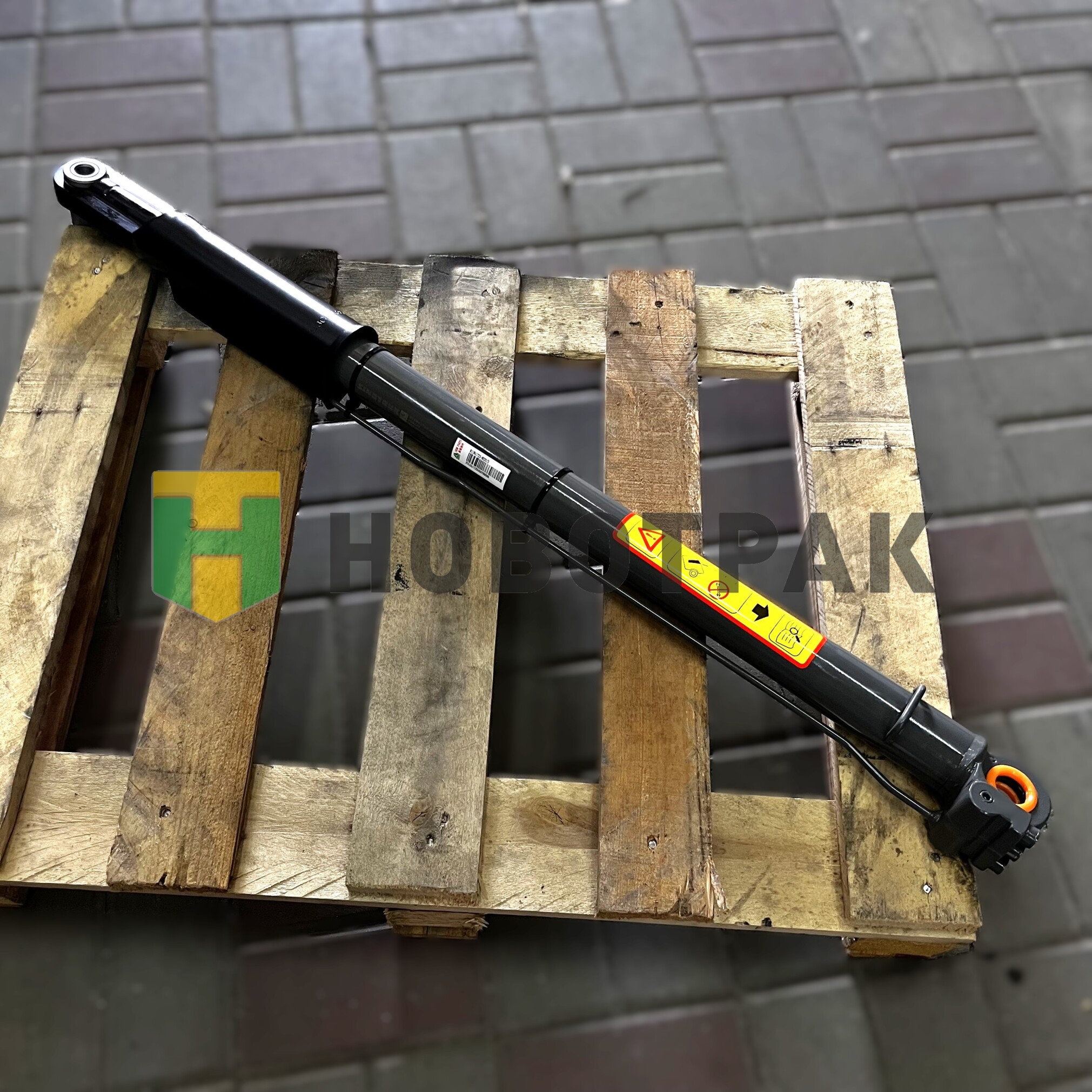 Цилиндр подъема кабины D-126651 / 811W41723-6020 Sitrak C7H