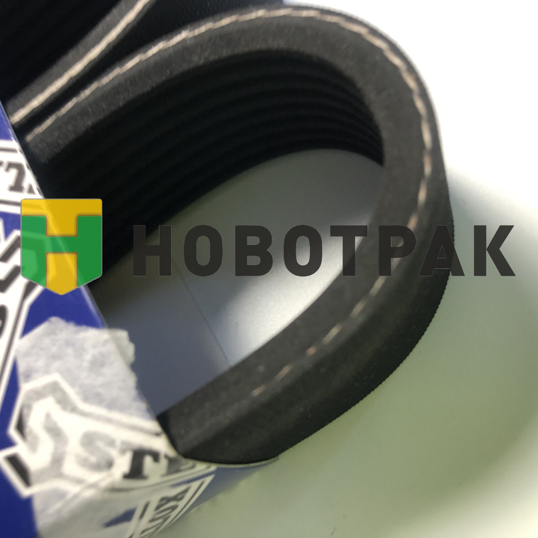 Ремень поликлиновой 8PK1020 VOLVO FH12 0801020SX