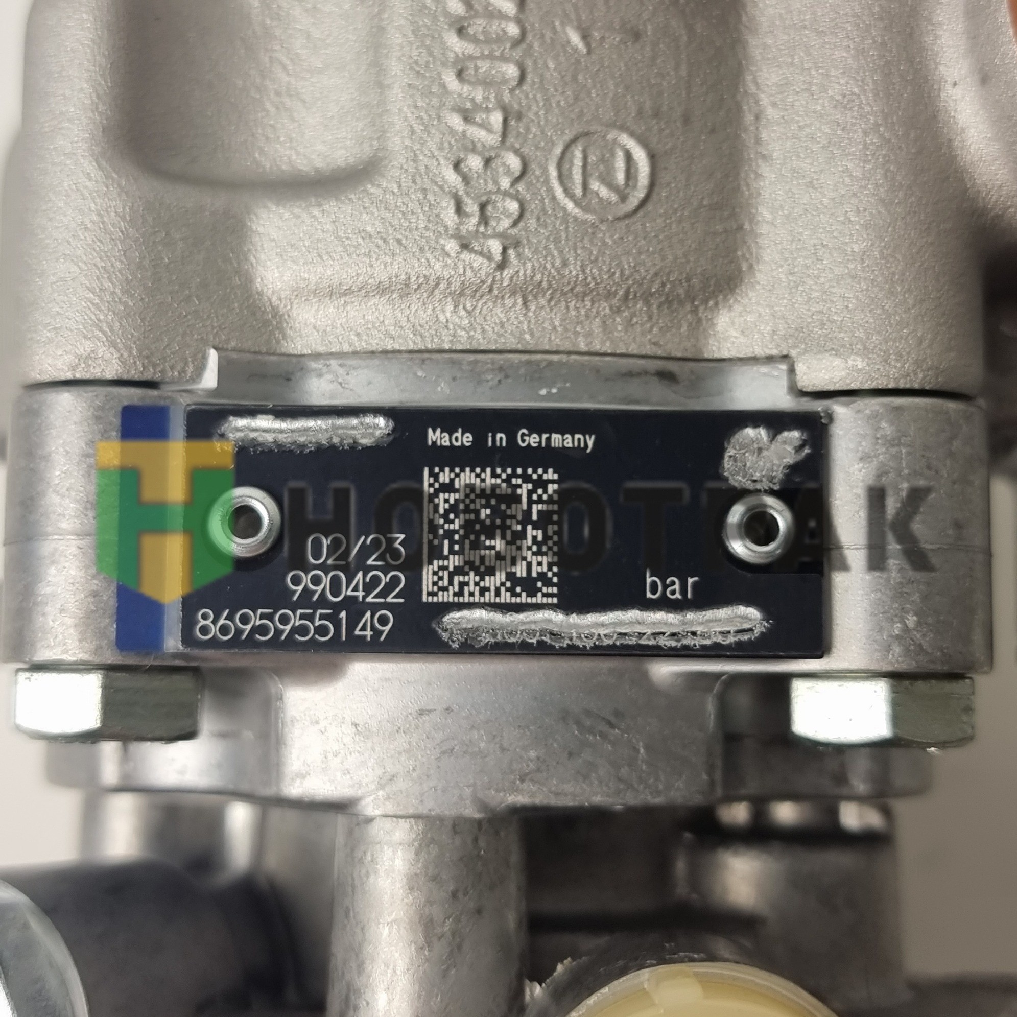 Насос комбинированный ГУР+топливный MB ACTROS II BOSCH KS00001397