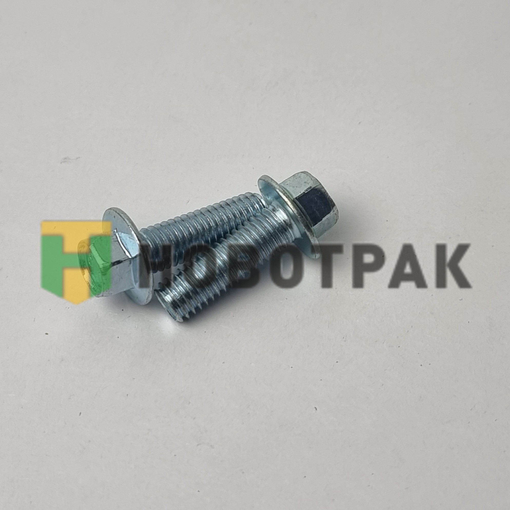 Ось тяги стеклоочистителя Scania 318452