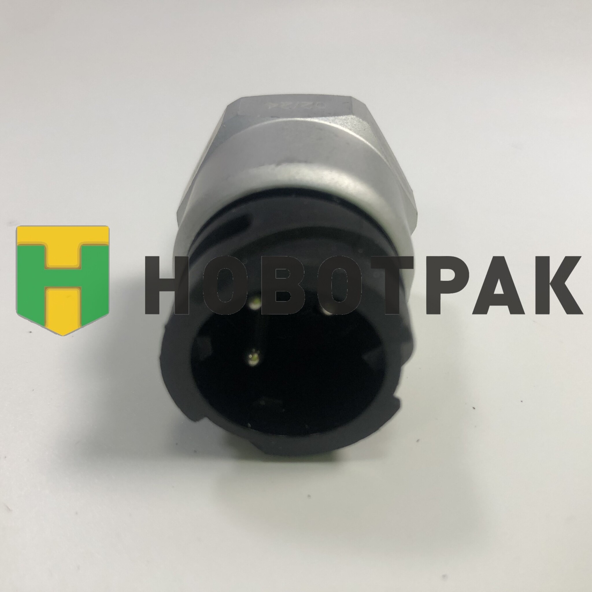 Датчик давления воздуxа в пневмопод(M16x1.5)10bar 8-32V\Iveco PowerStar/Stralis/Trakker