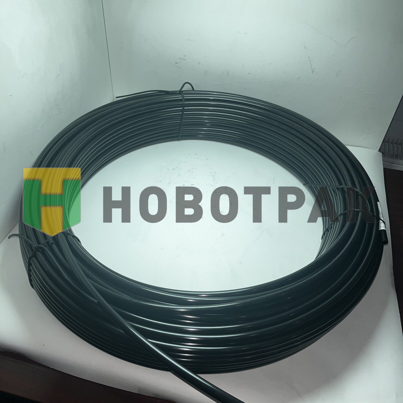Трубка пневмосистемы пластик 10*1 HTR108
