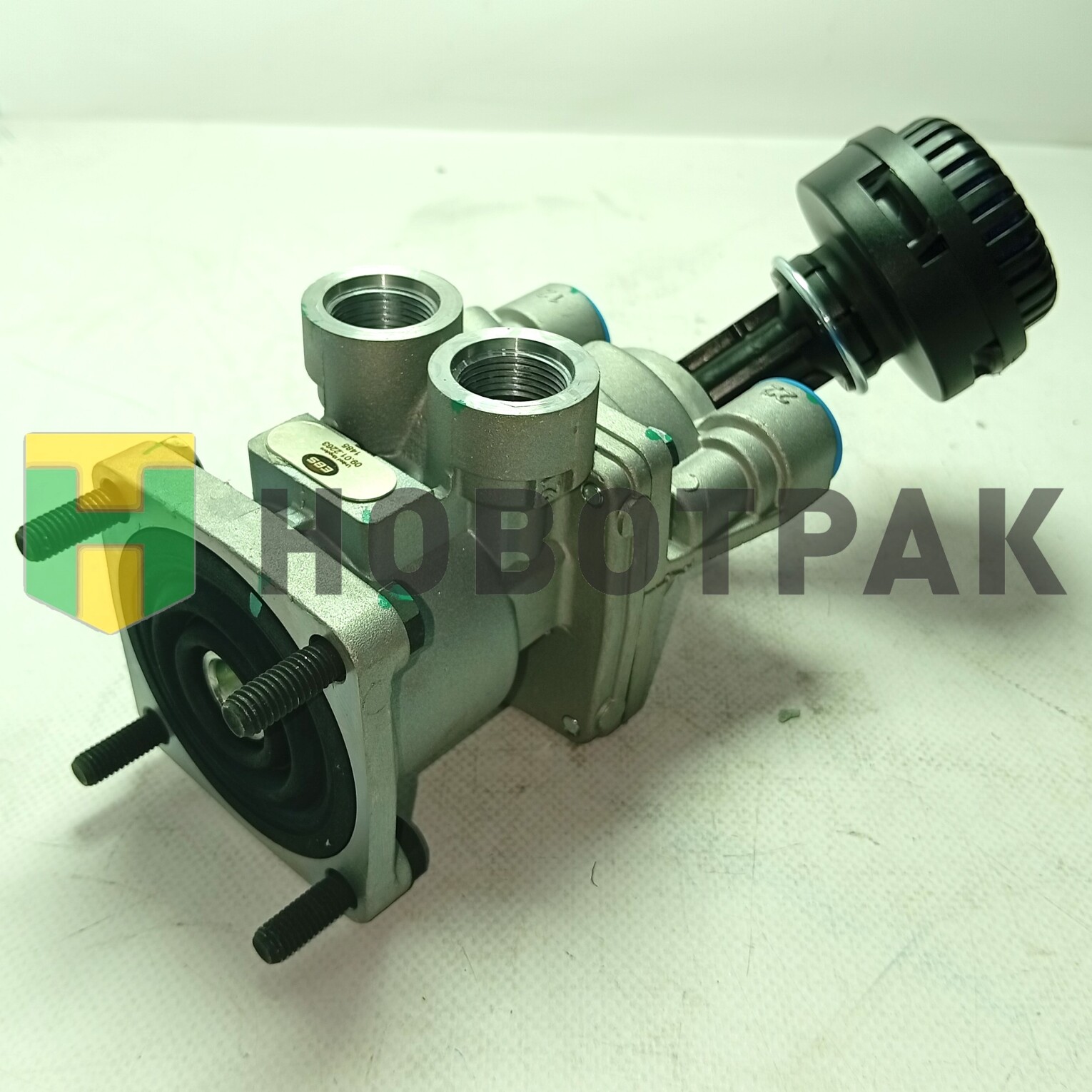 Кран тормозной ножной MB Atego/DAF 09012263