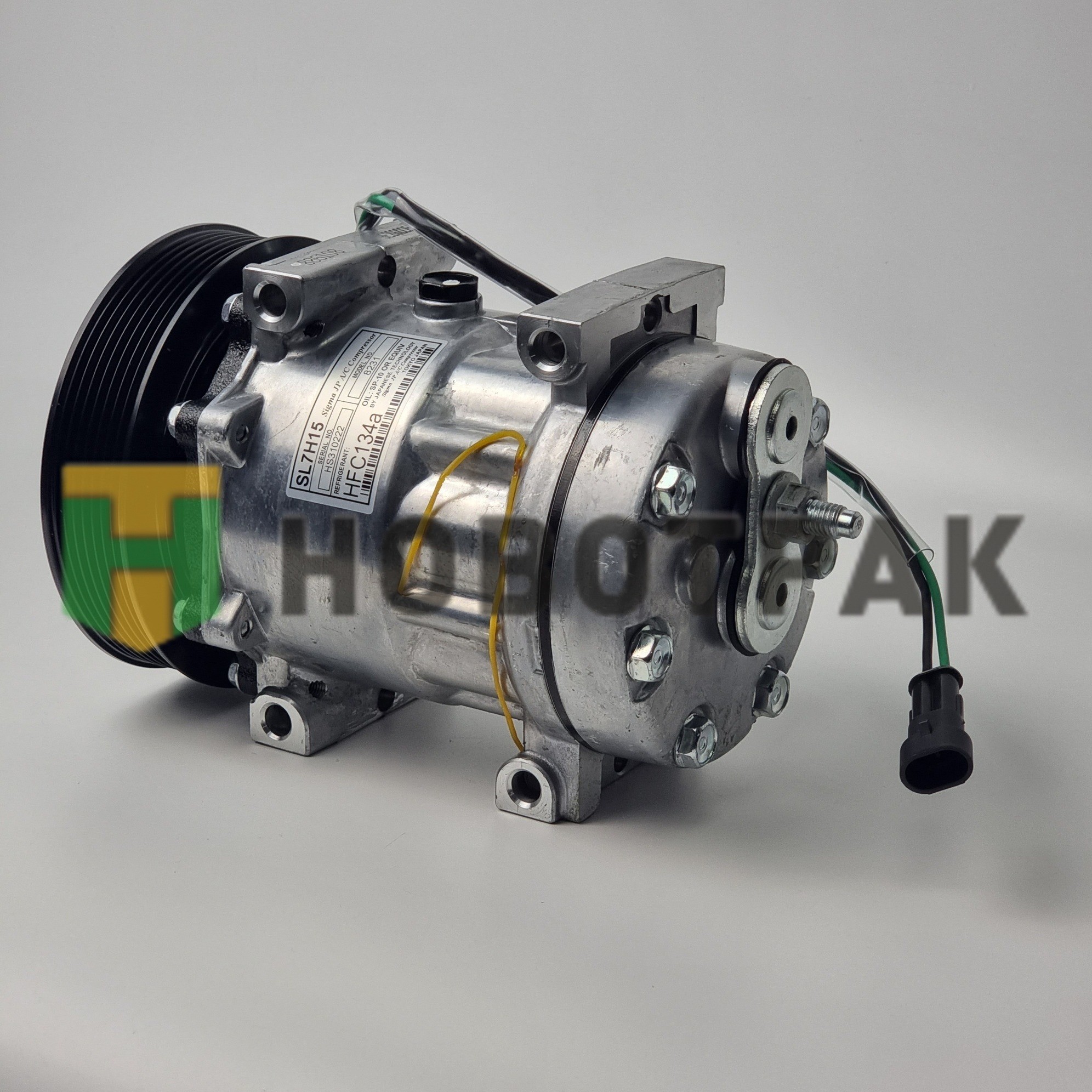 Компрессор кондиционера DAF 32477