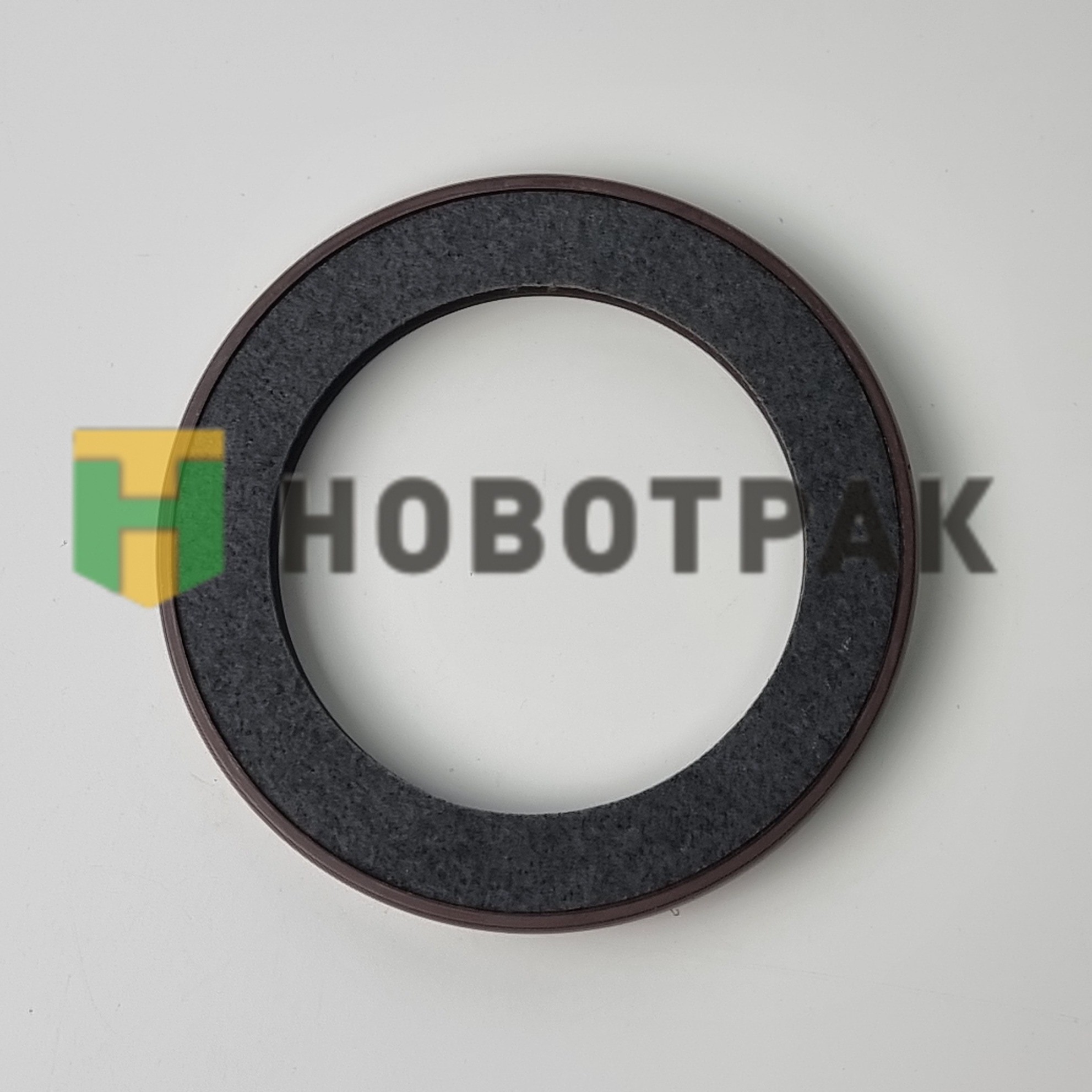 Сальник КПП 64,9*90*10/9,5 вала первичного Volvo