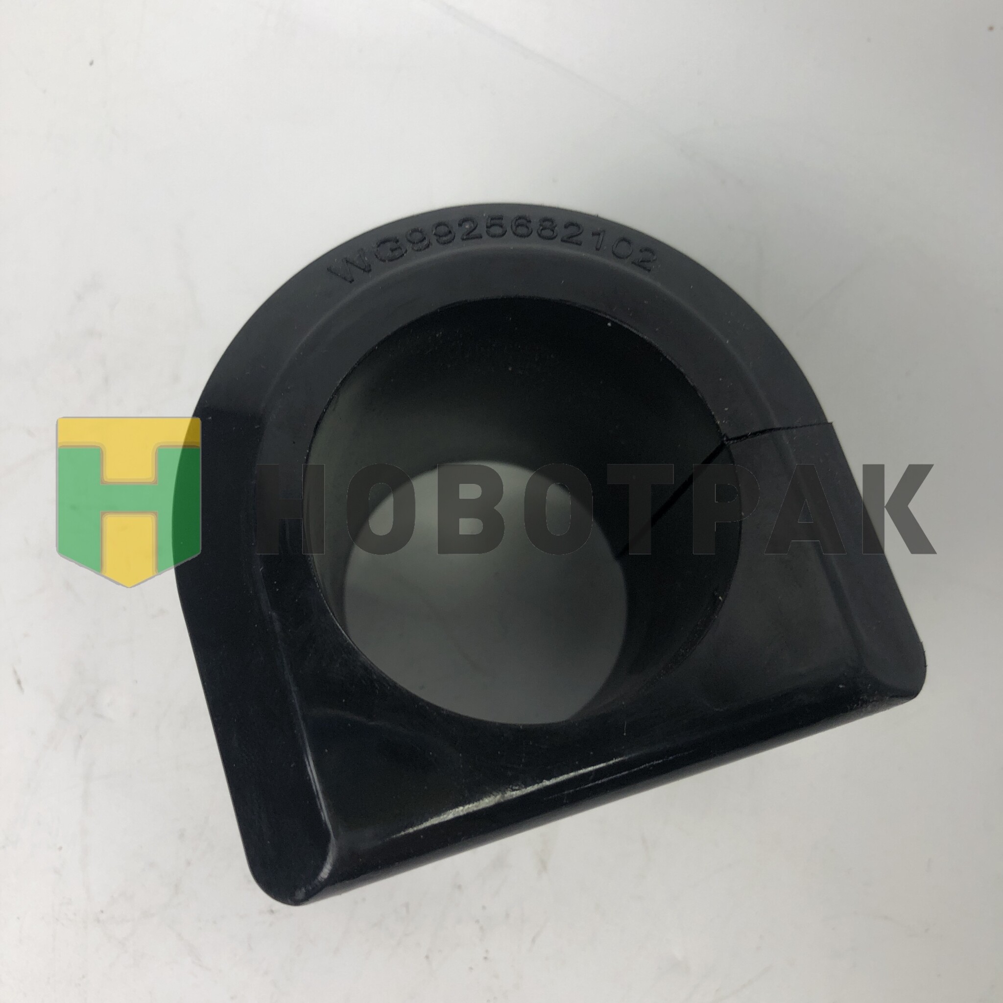 Втулка переднего стабилизатора Sitrak WG9925682102