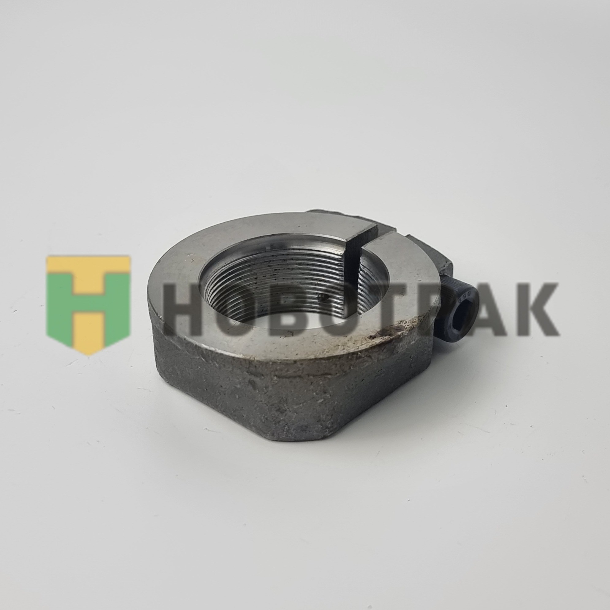 Гайка ступицы M45-1,5 MB Actros/Axor/SK/MK/NG 440294